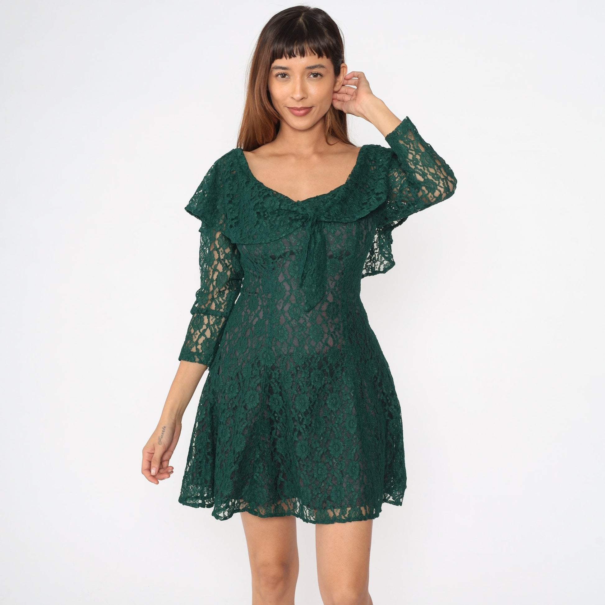 90s Green Lace Mini Dress Flounce Tie Neckline Long Sheer Sleeves Small