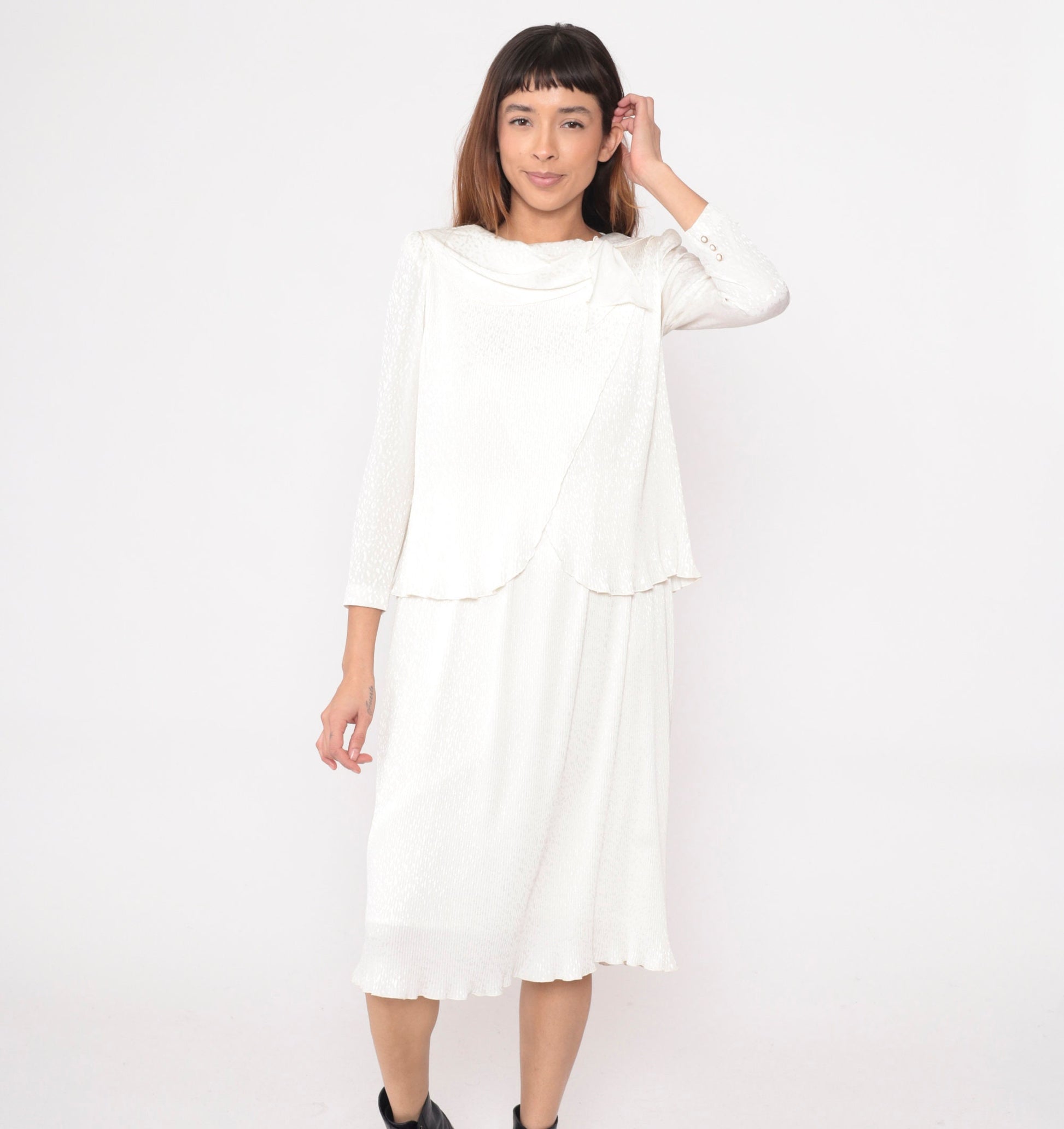 80s White Snakeskin Embossed Midi Dress Puff Sleeve Pearl Beaded Small