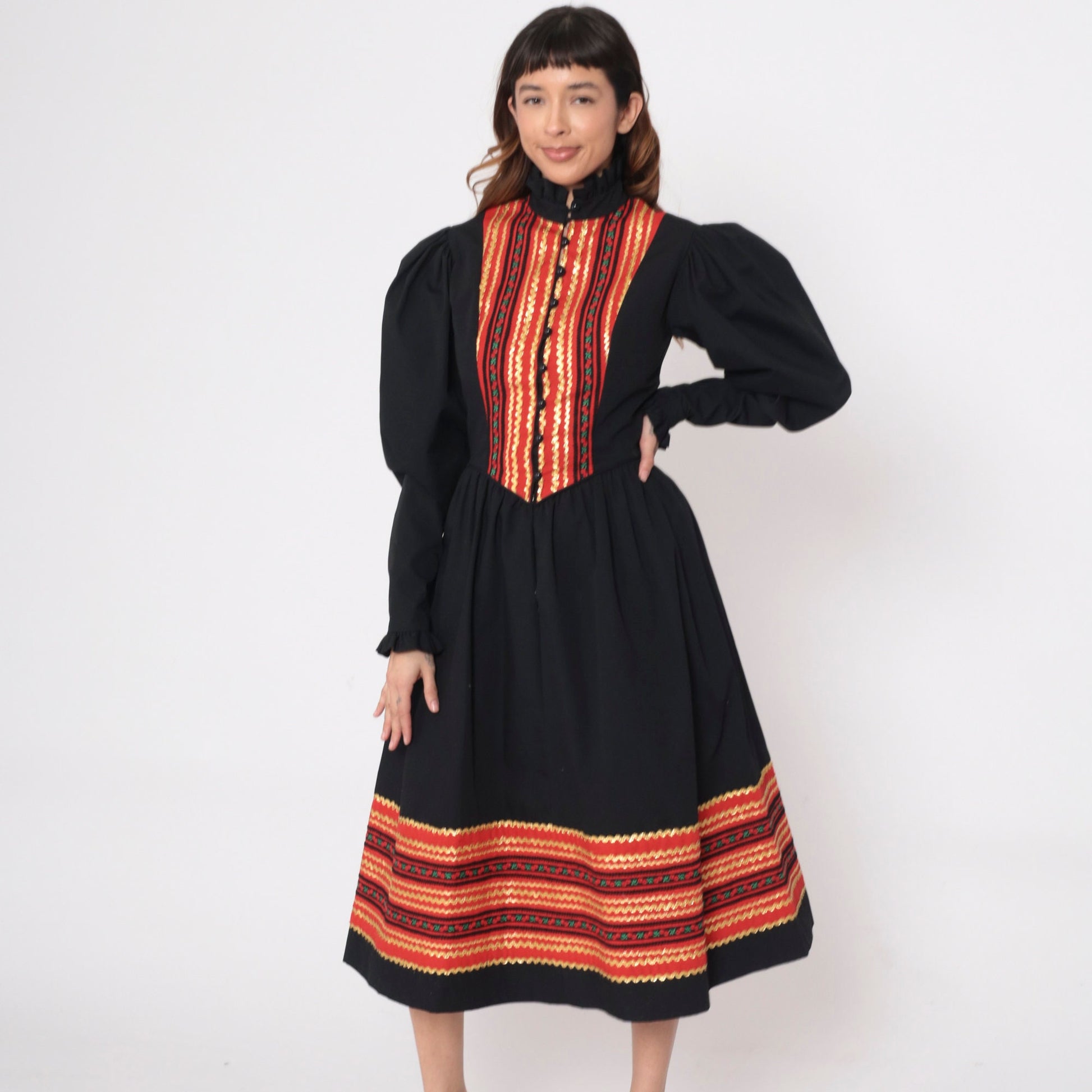 70s Black Floral Embroidered Midi Dress Leg Of Mutton Sleeve Gold Ric Rac Small