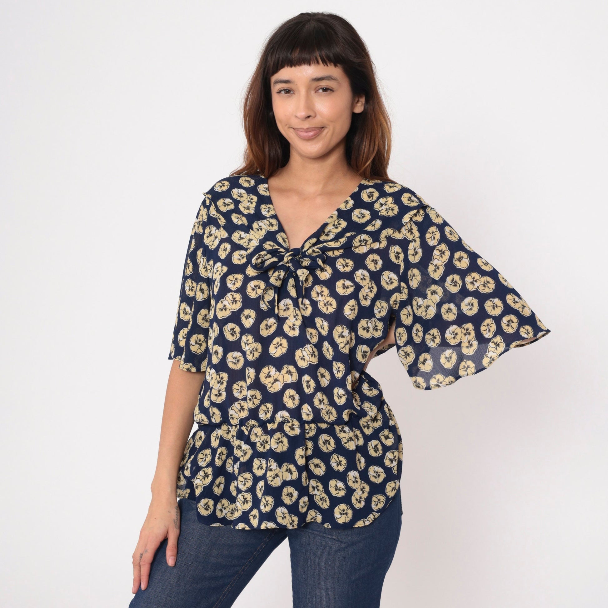 90s Navy Floral Blouse Tie Neck Peplum Flutter Sleeve Shirt Extra Large