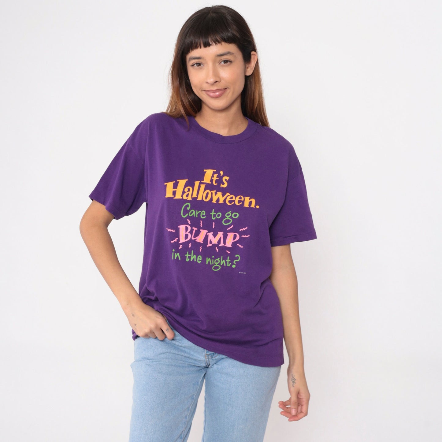 90s Hallmark Halloween Graphic T-Shirt Purple 'Bump In The Night' Medium
