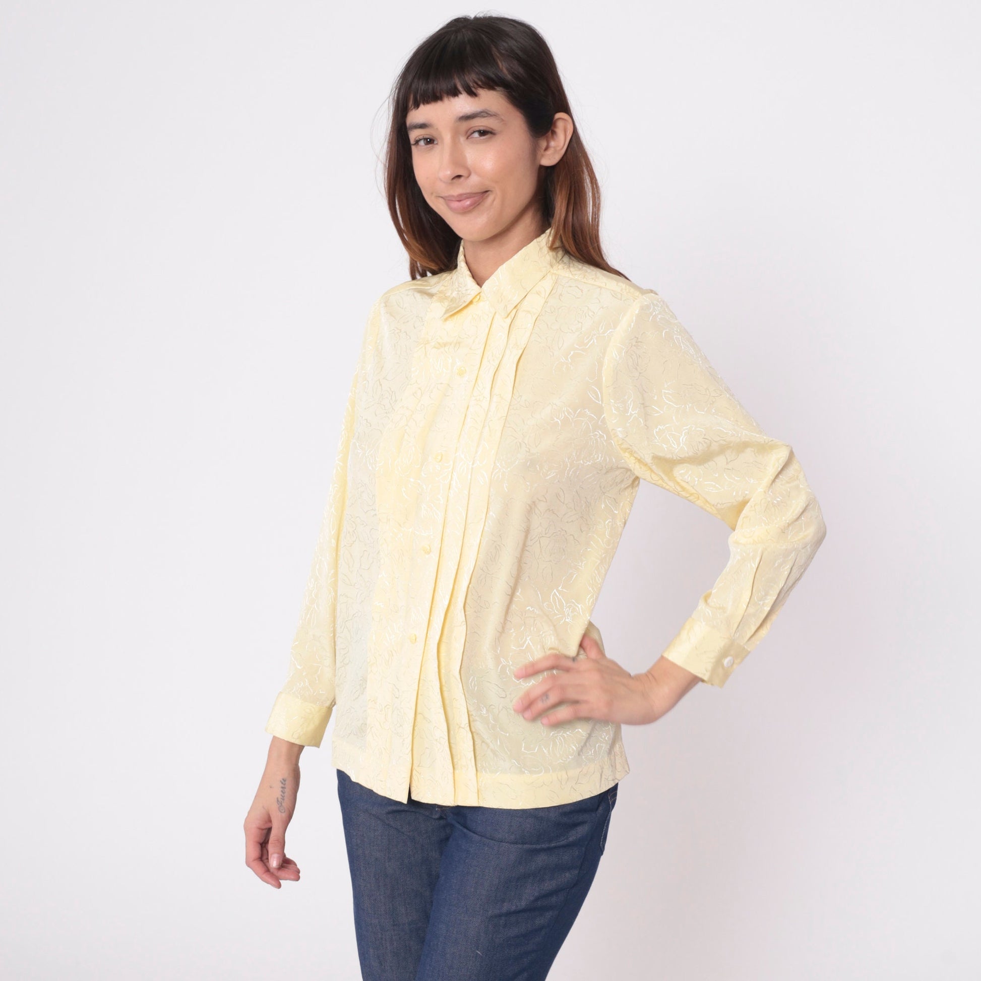 80s Yellow Floral Embossed Button-Up Blouse Long Sleeve Pleated Shirt Medium