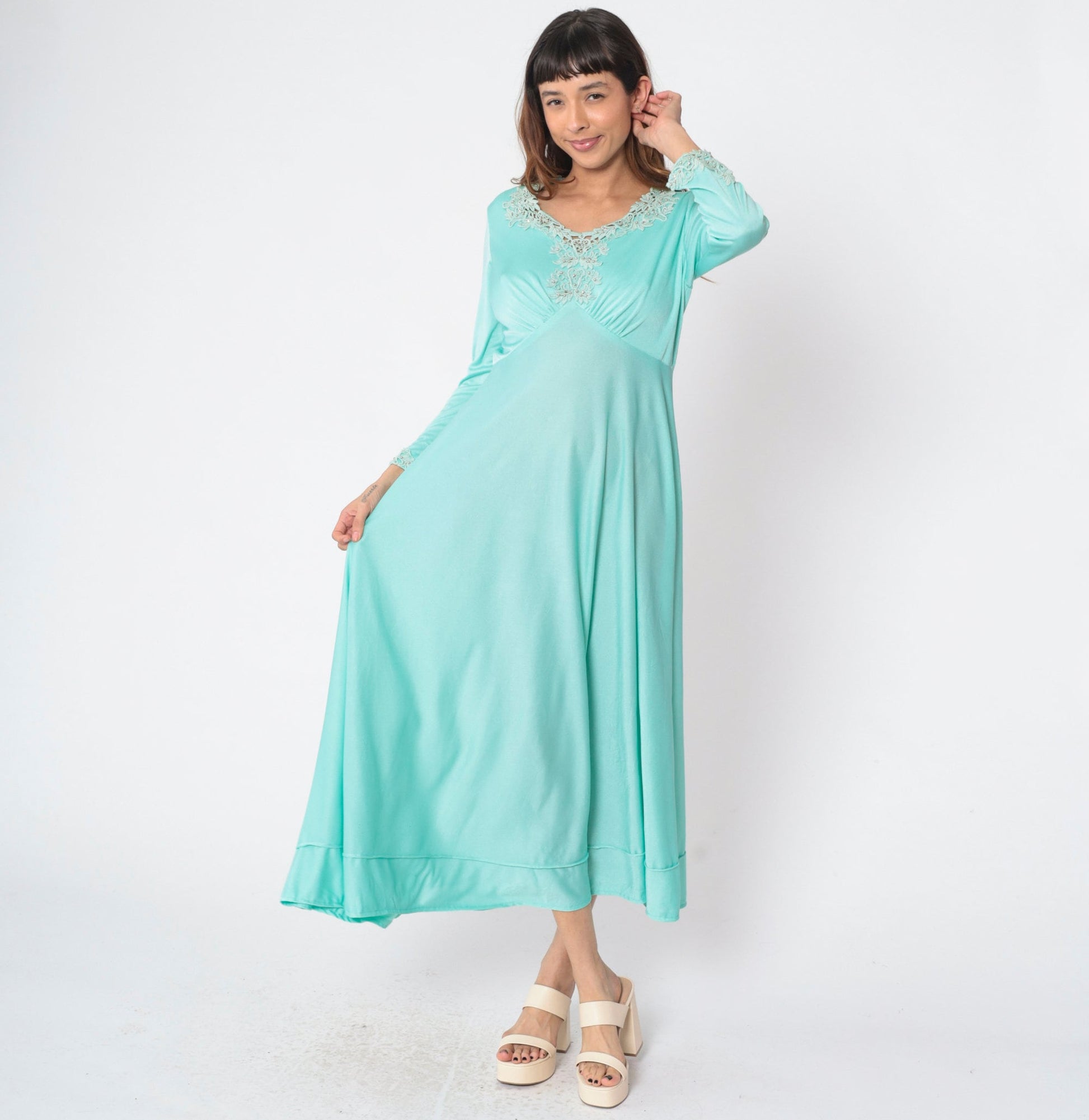 70s Seafoam Floral Beaded Maxi Dress Long Sleeve Empire Waist Medium