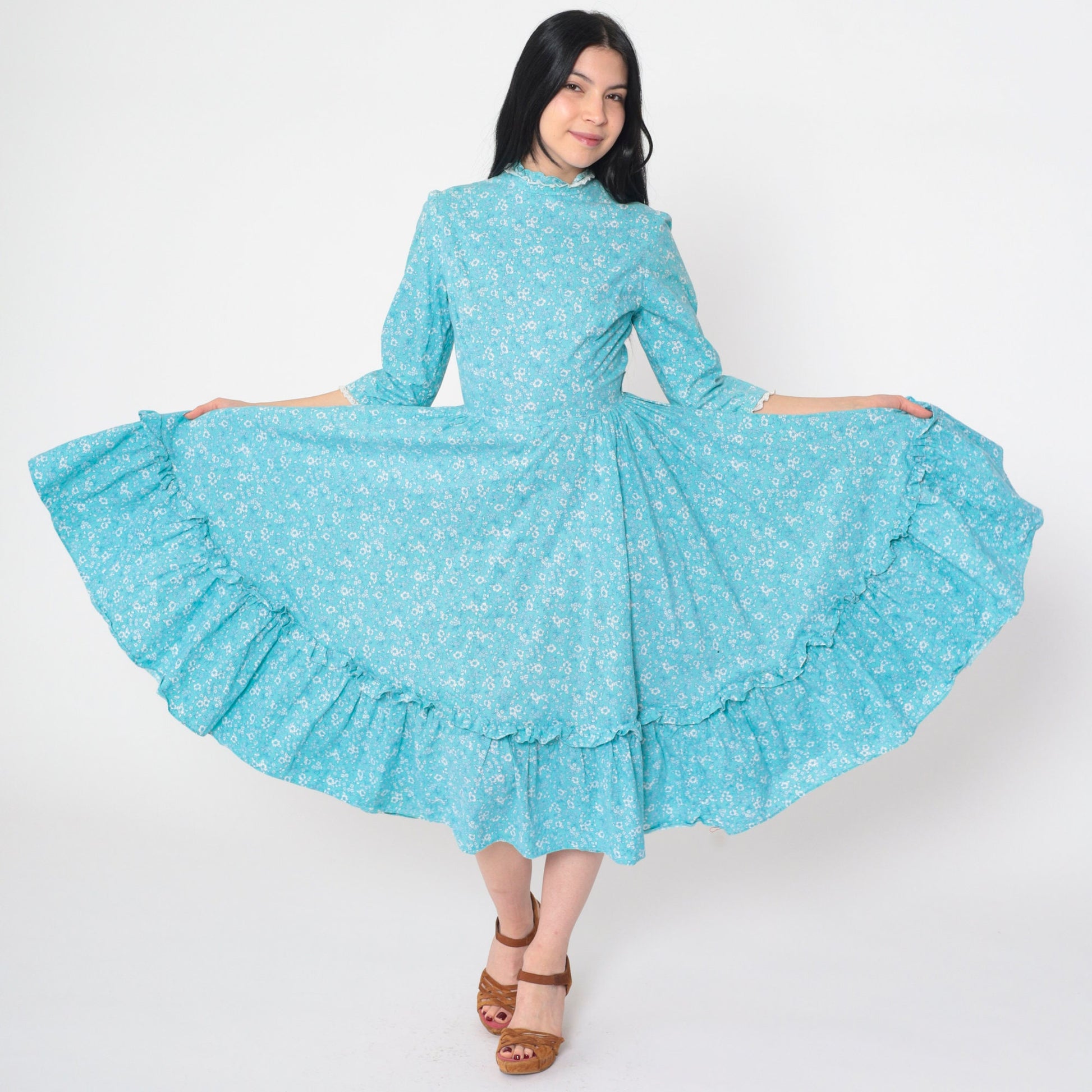 70s Blue Calico Floral Midi Dress Tiered 3/4 Sleeve Mock Neck Small