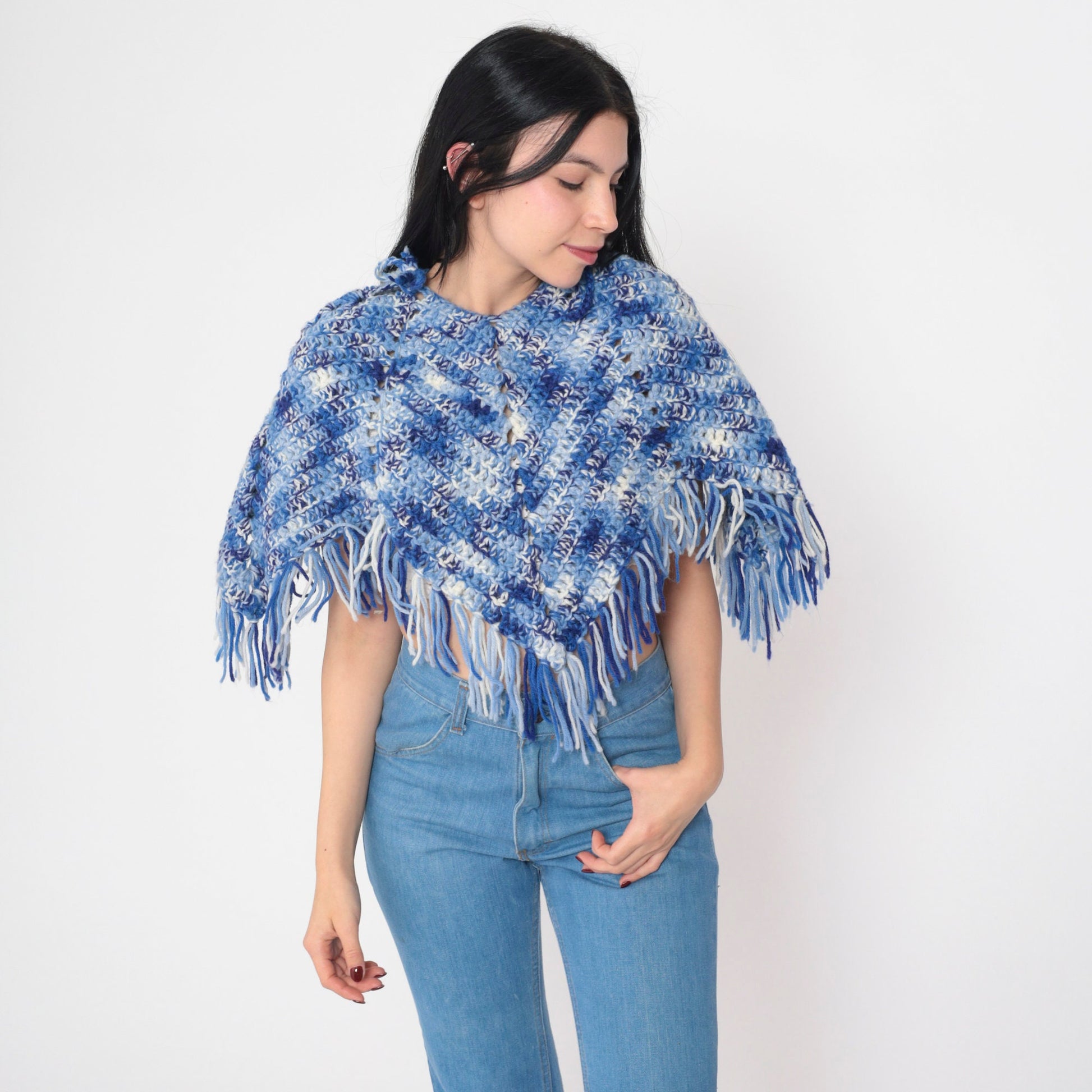 70s Blue White Knit Poncho Fringe Cutout Cropped Cape Extra Small XS