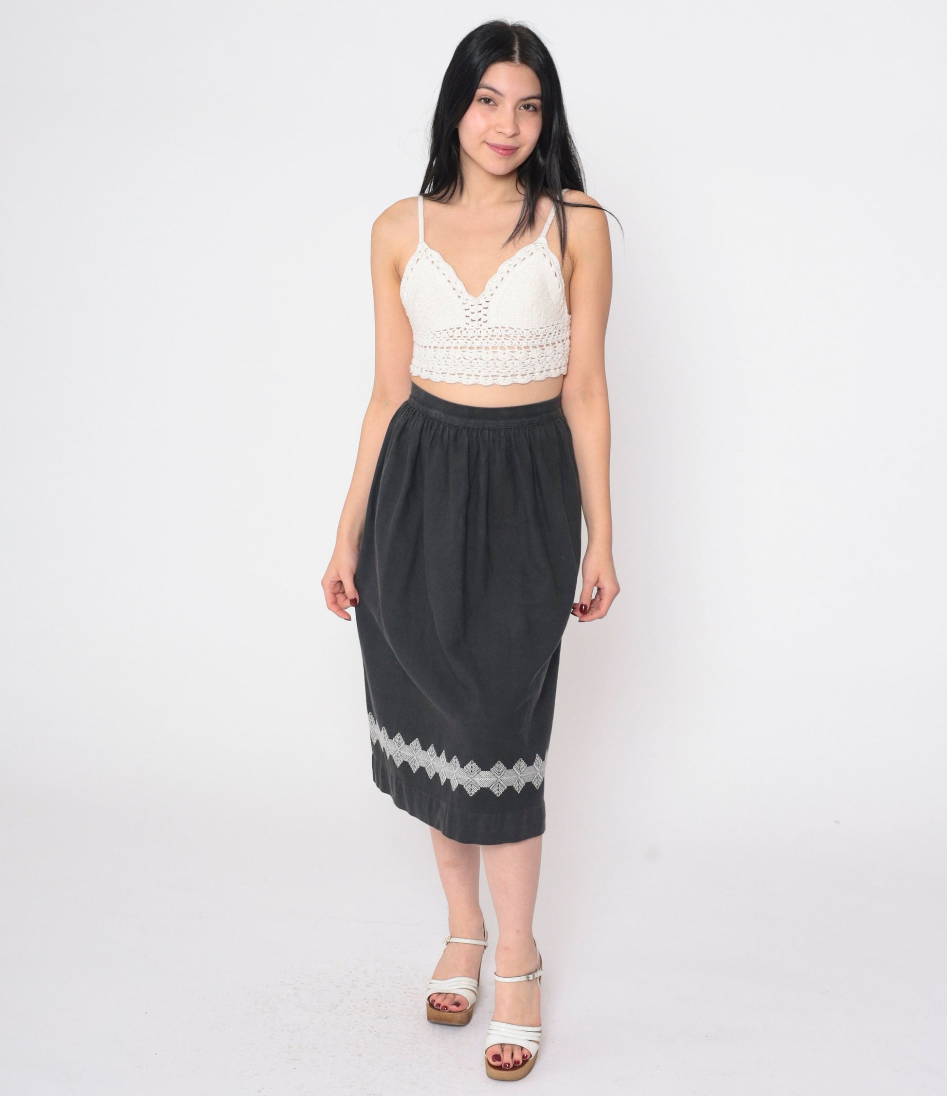 60s Black Midi Skirt White Geometric Embroidered High Waisted Pleated Cotton Extra Small