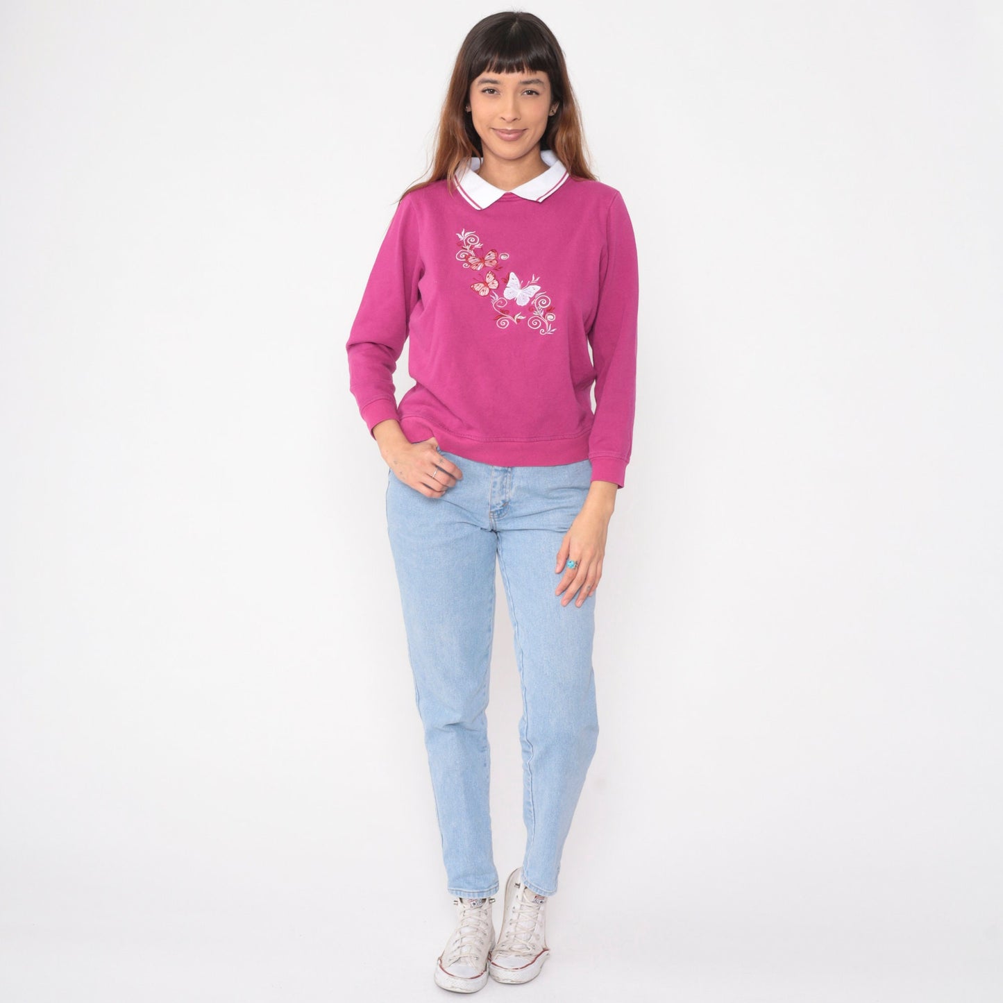 90s Butterfly Embroidered Sweatshirt Magenta Collared Graphic Medium