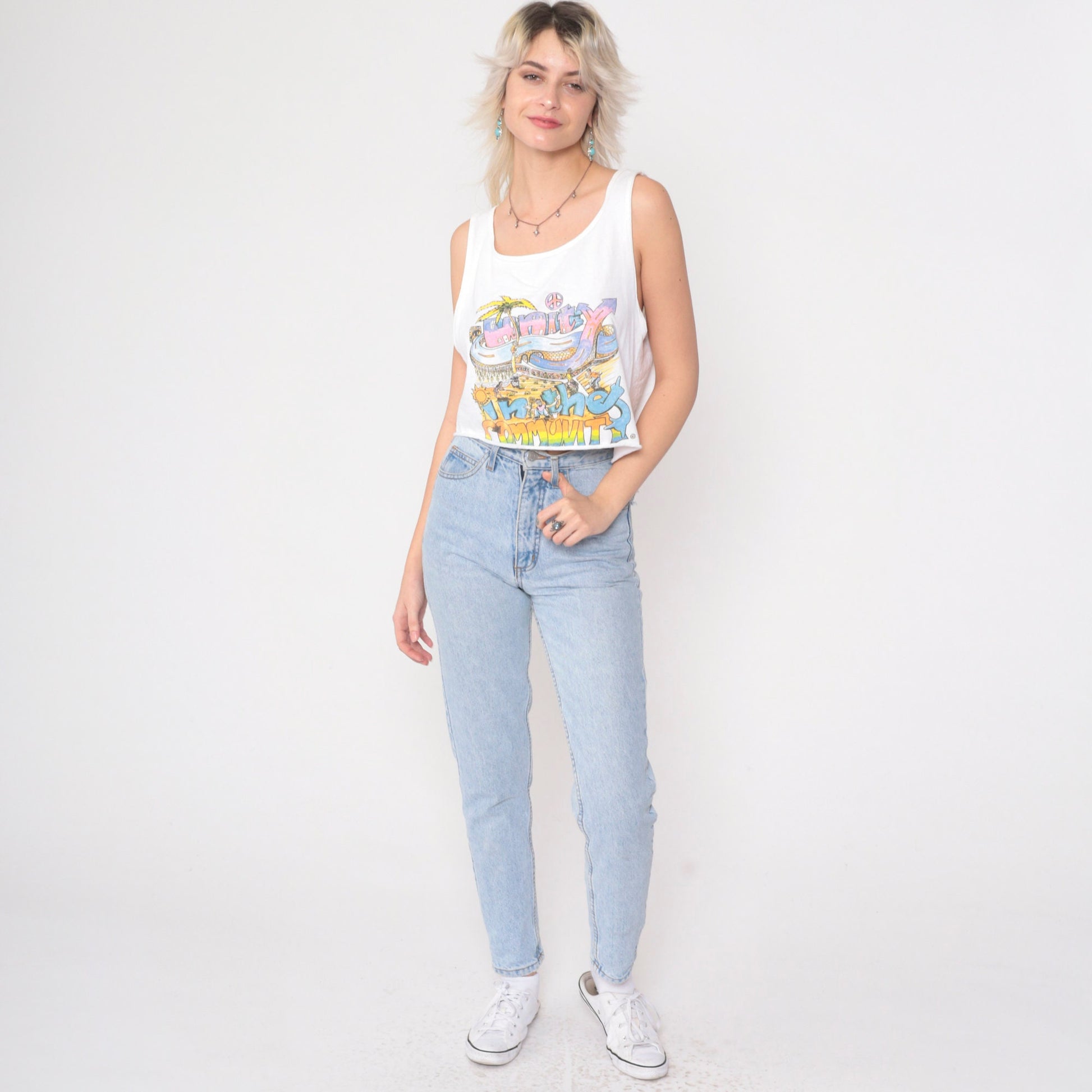 90s Unity In The Community Crop Tank Top White Graphic Tee Medium