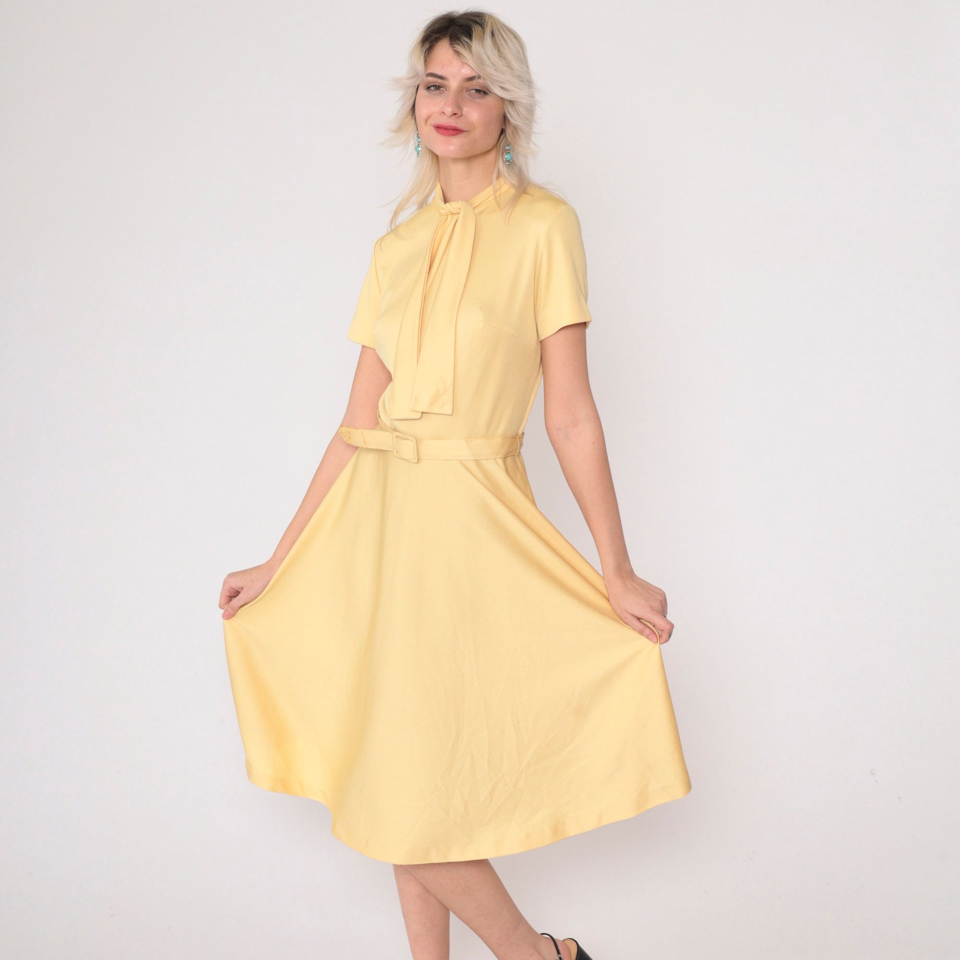 70s Mod Ascot Dress Light Yellow Necktie Belted High Waist Midi Small