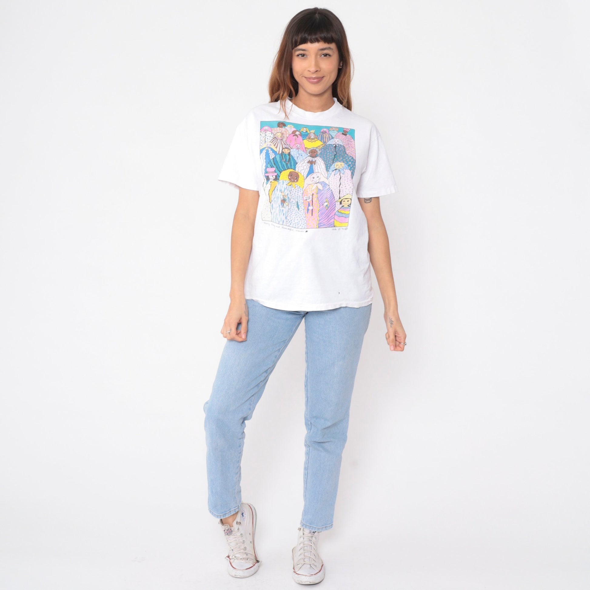 90s Kiki Suarez Many Strong and Beautiful Women Graphic Tee White Cotton Medium