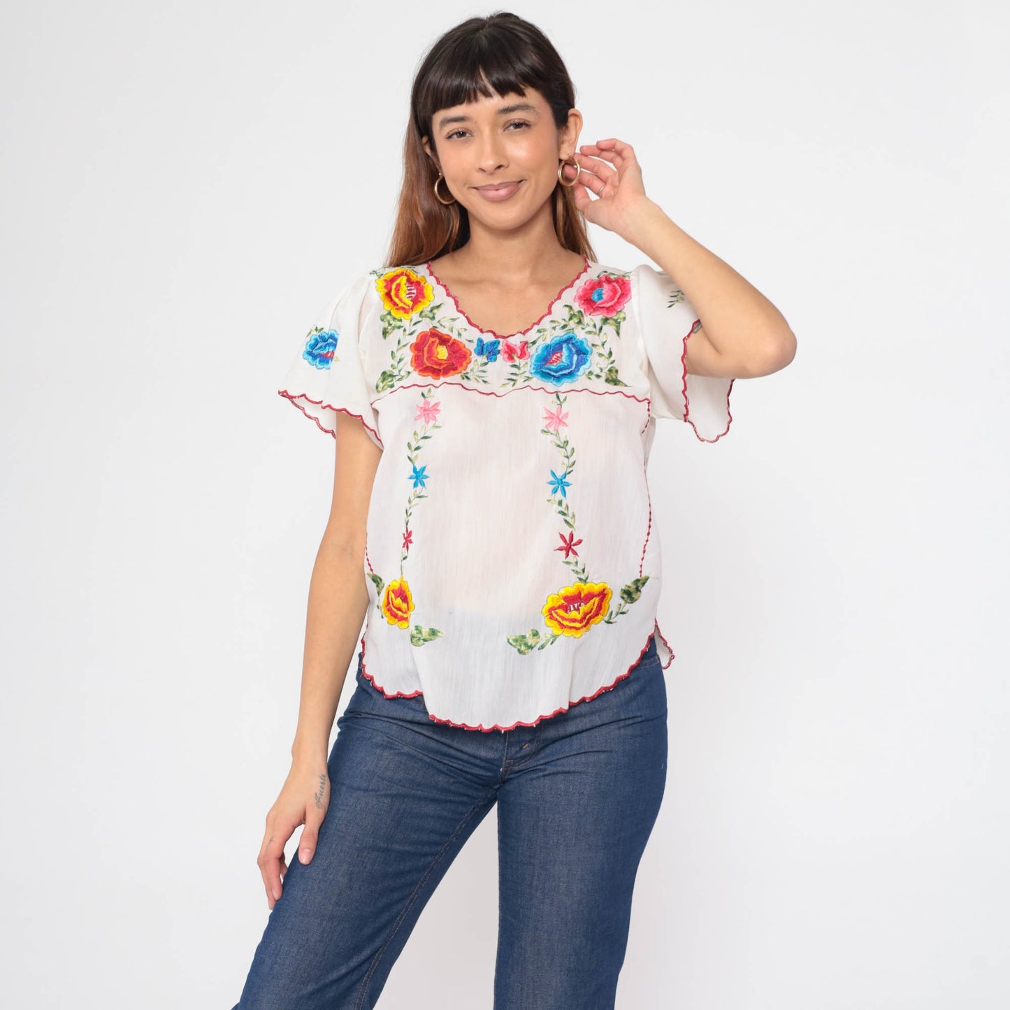 90s White Embroidered Floral Blouse Scalloped Short Sleeve Small