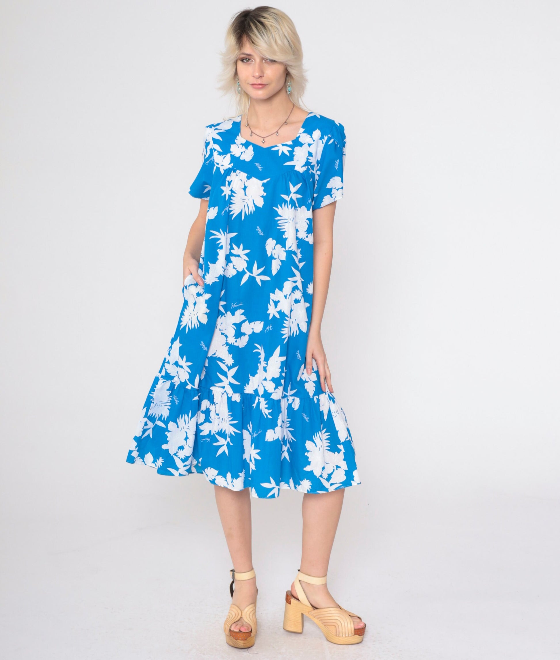 80s Hawaiian Floral Mini Dress Blue Puff Sleeve Tent Cut Small