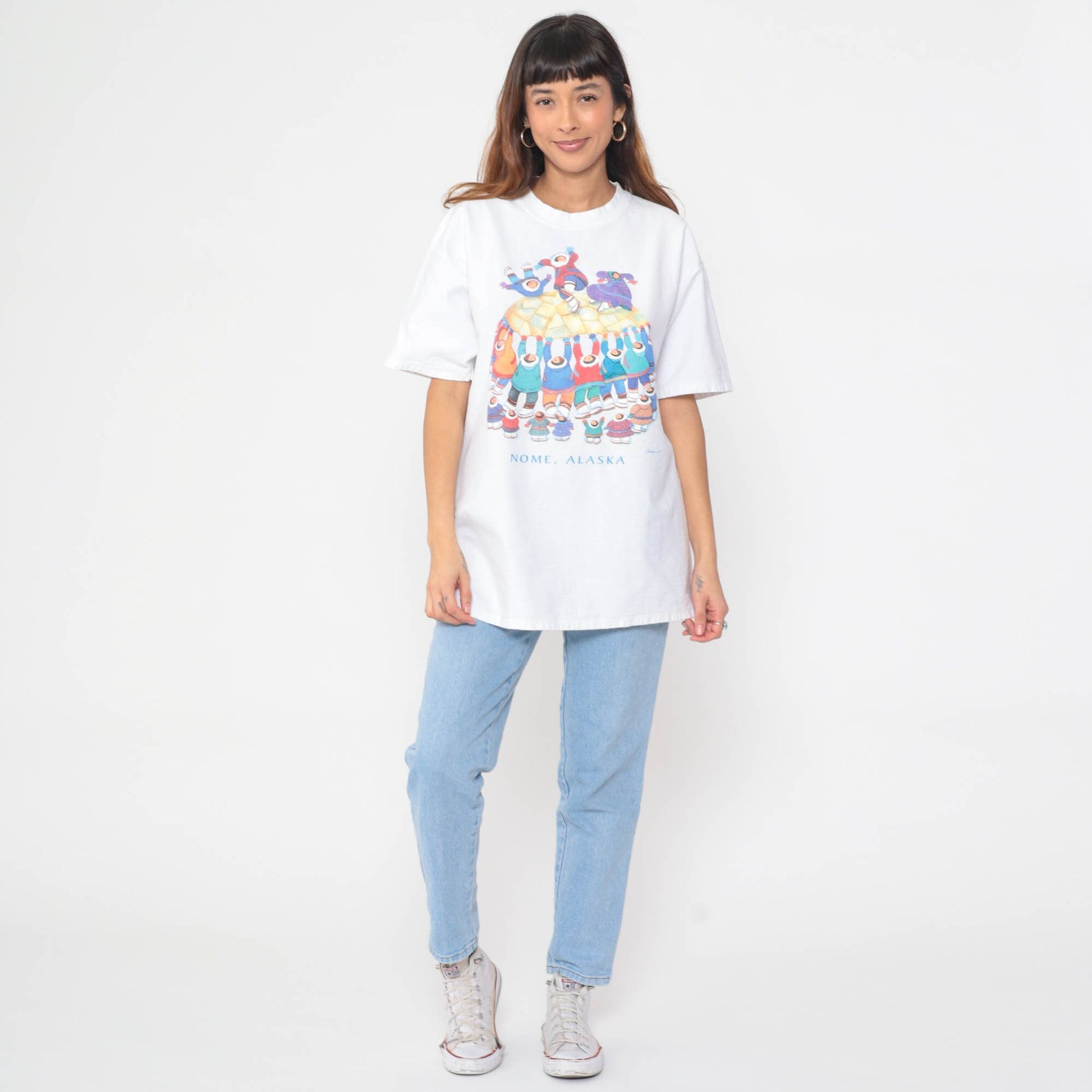 90s Nome Alaska Graphic T-Shirt Inuit Parachute Game White Glitter Extra Large