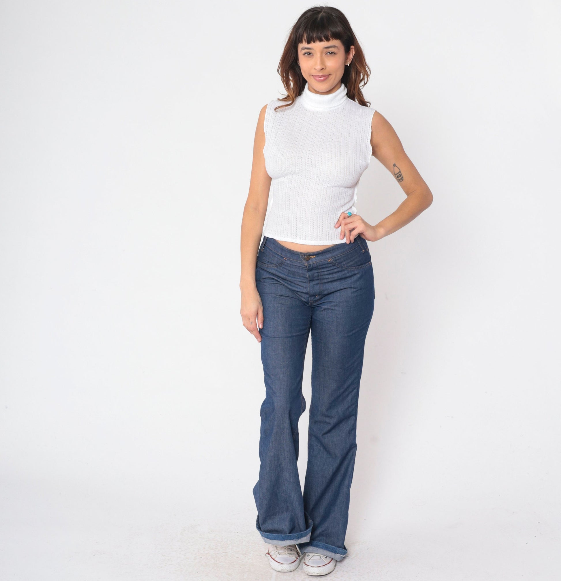 70s White Mock Neck Crop Tank Top Pointelle Cutout Sleeveless Small