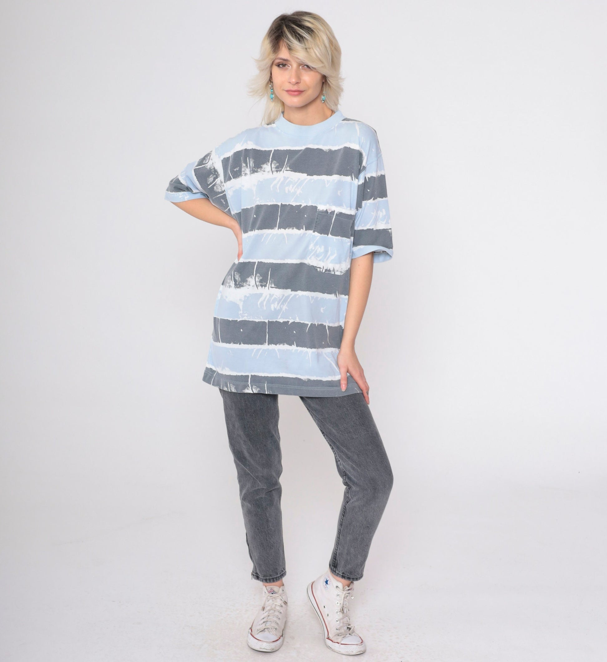 90s Striped T-Shirt Grey Blue White Chest Pocket Painted Print Small