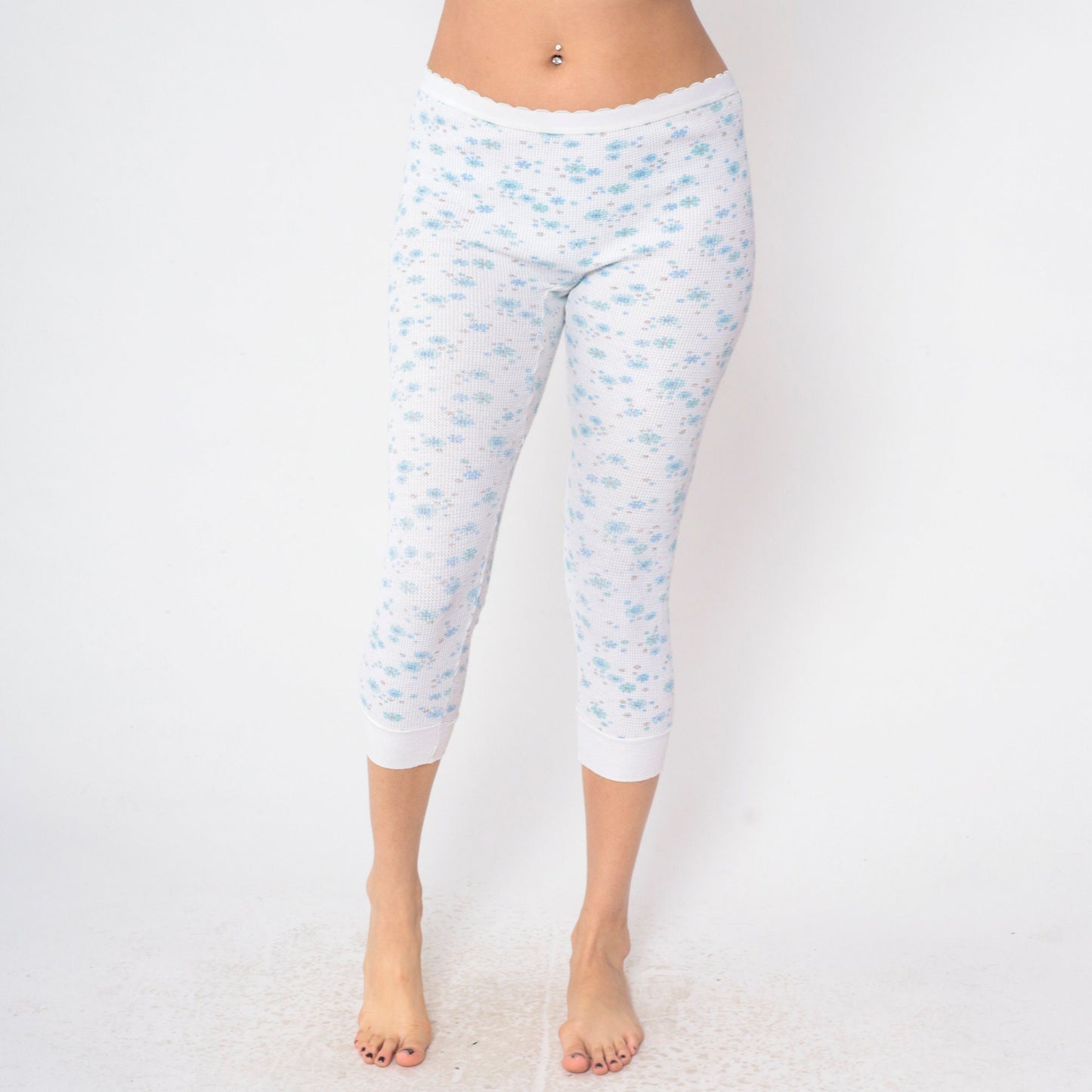 80s Floral Waffle Knit Thermal Capri Pants White Blue Print Medium