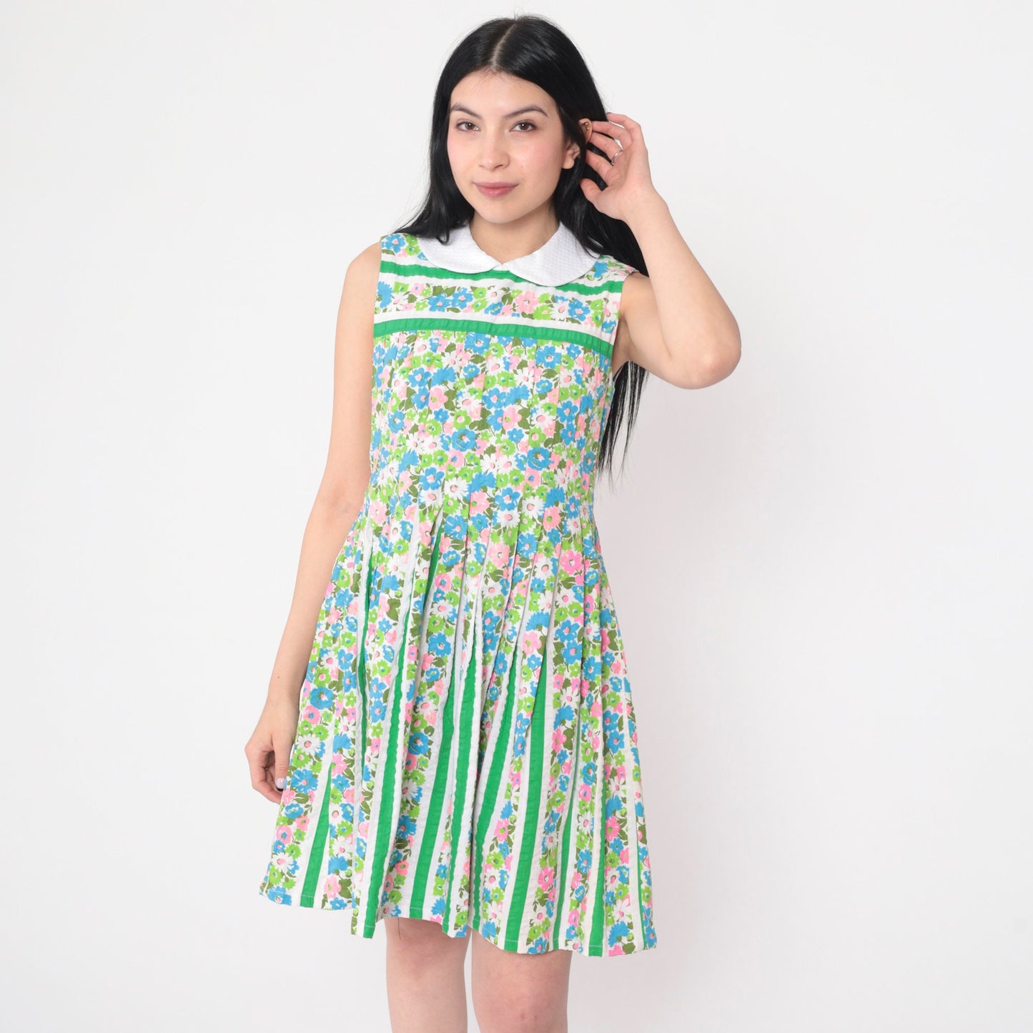 1960s Floral Seersucker Mini Dress Peter Pan Collar Pleated A-Line Green Extra Small