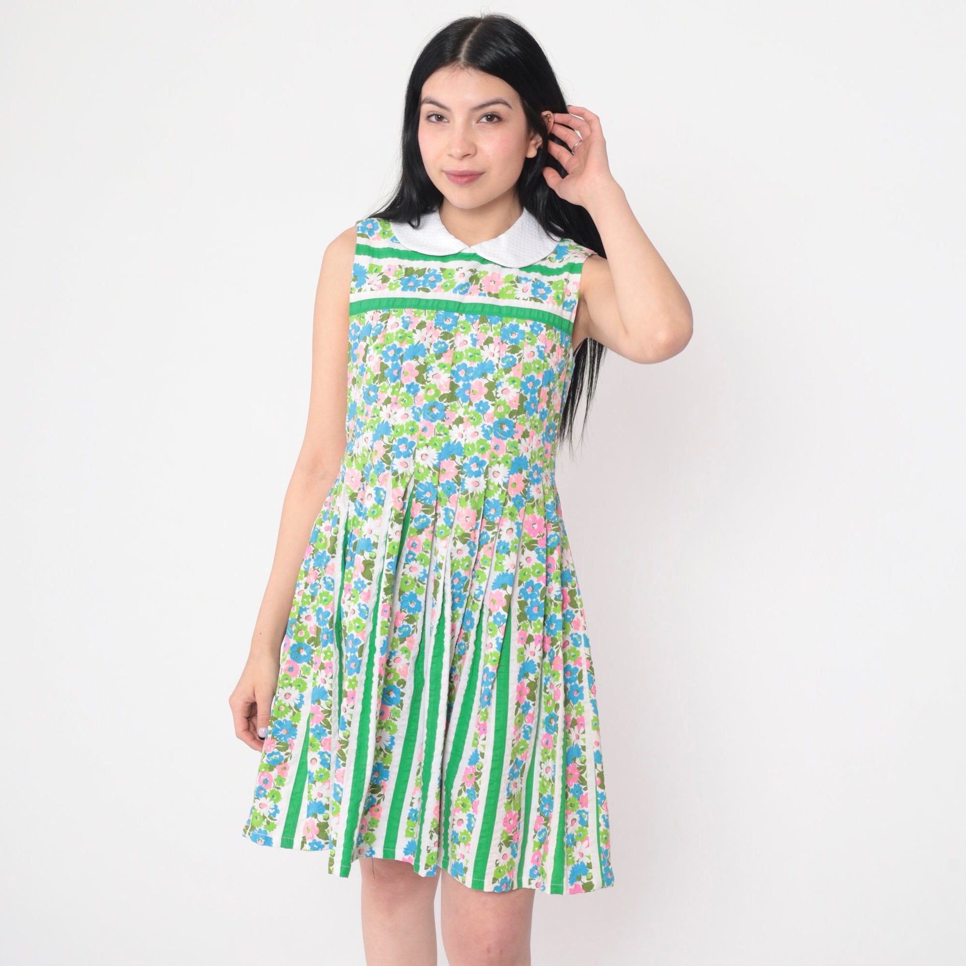 1960s Floral Seersucker Mini Dress Peter Pan Collar Pleated A-Line Green Extra Small