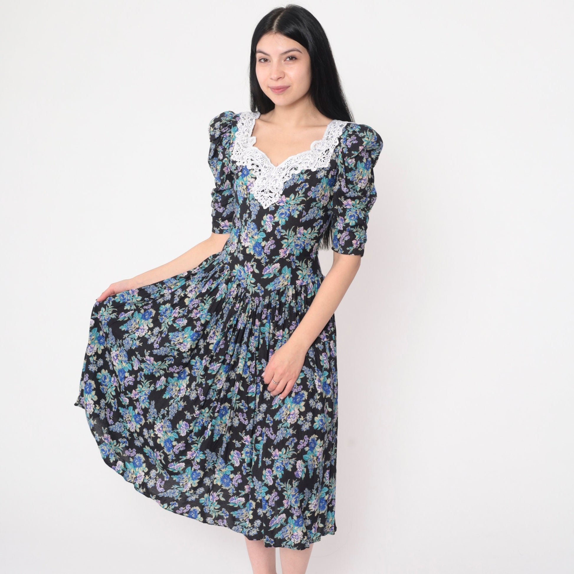 80s Black Floral Midi Dress Puff Sleeve Princess Seams Basque Waist Rayon XXS