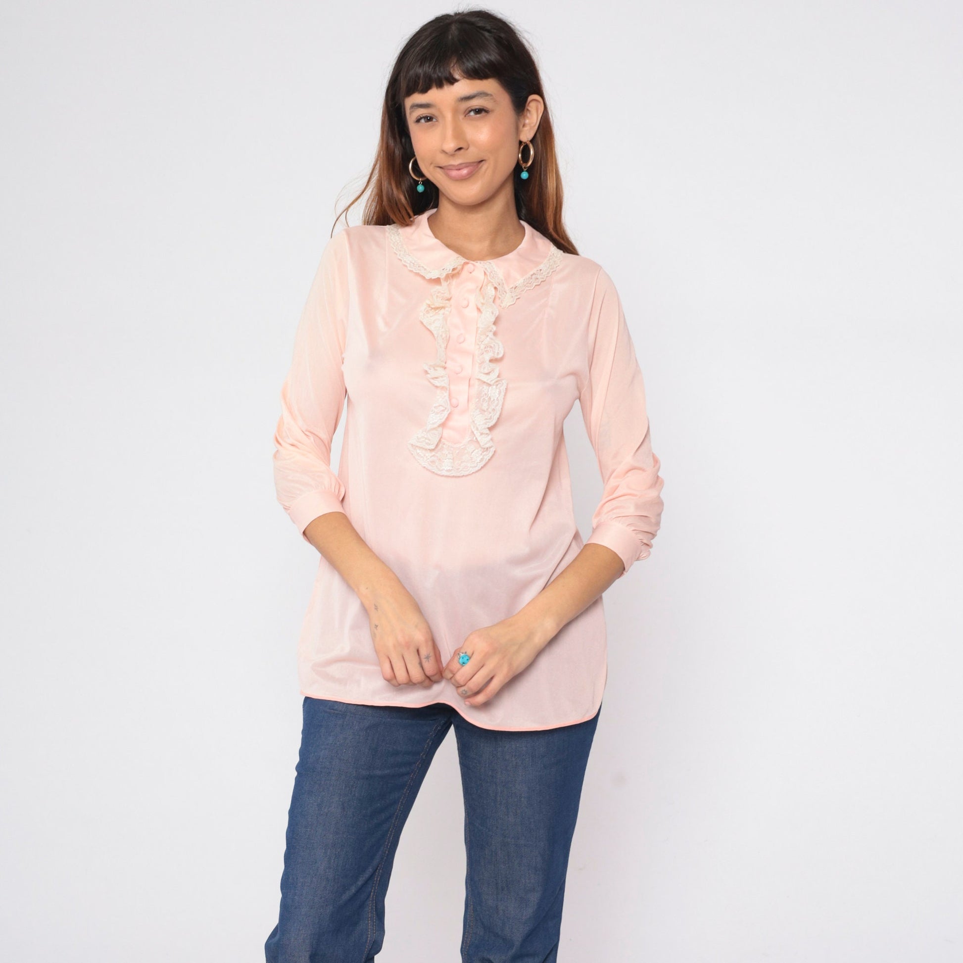 70s Baby Pink Ruffle Blouse Lace Jabot Collar 3/4 Sleeve Longline Small S