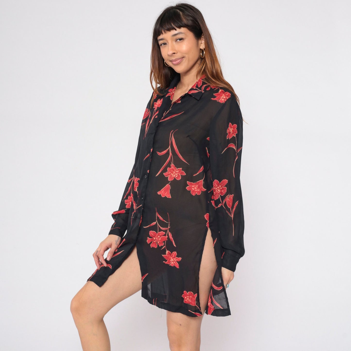 90s Black Floral Button-Up Shirt Red Print Long Sleeve Side Slit Small