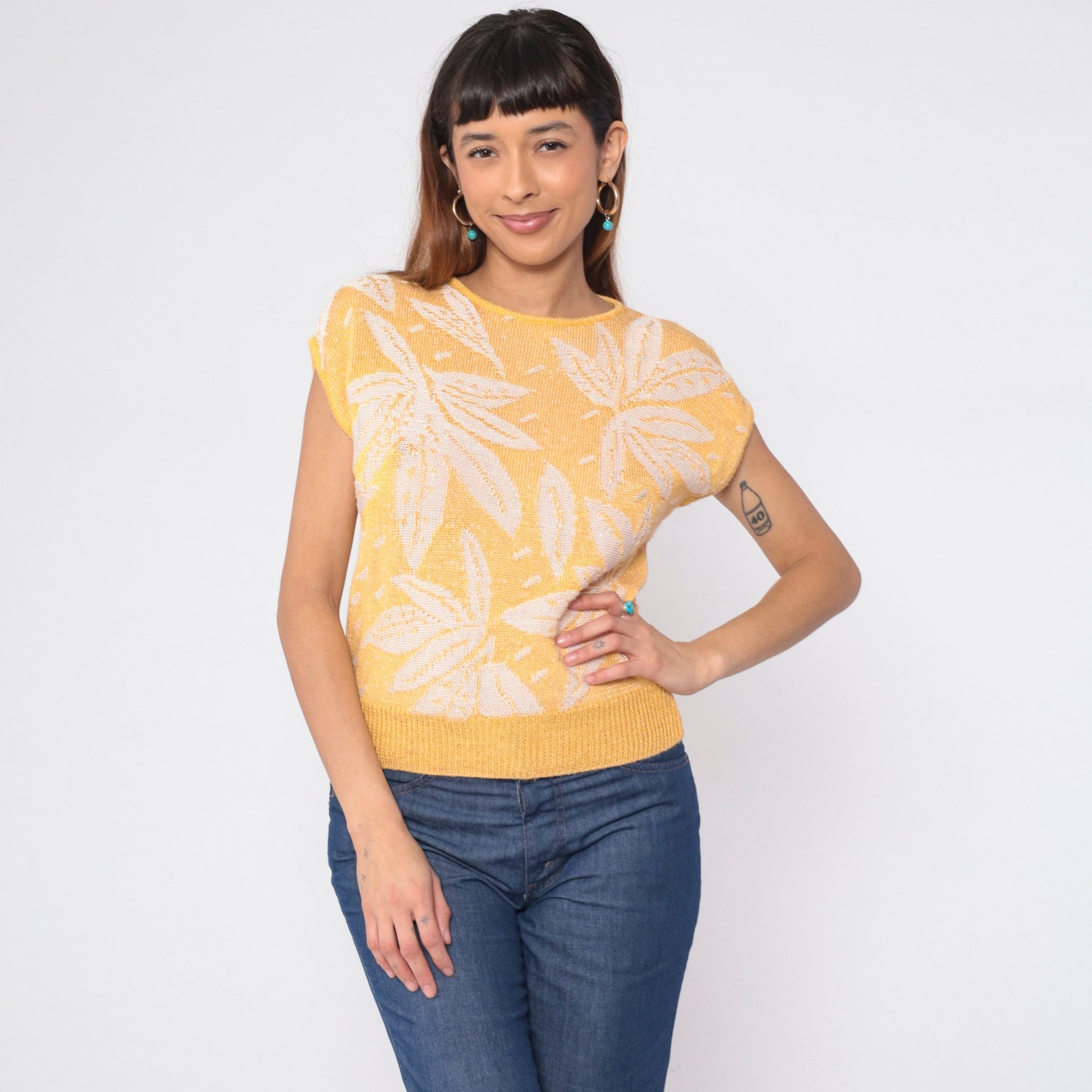 80s The Villager Petites Floral Knit Sweater Yellow Cap Sleeve Small