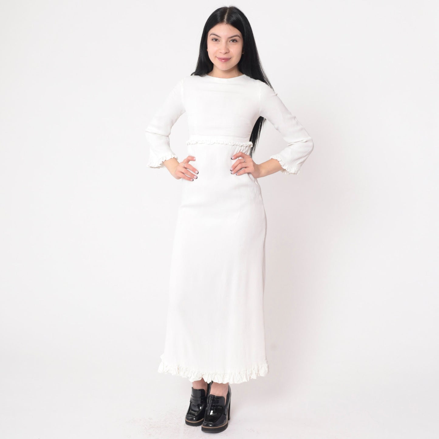 70s White Maxi Dress Empire Waist Bell Sleeve Ruffled Youth 10-12