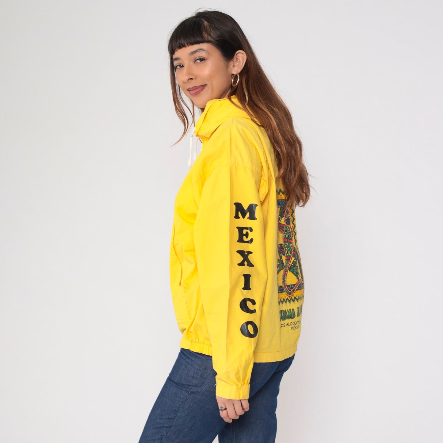 90s Yellow Windbreaker Jacket Iguana Rana Los Algodones Mexico Graphic Hoodie Small