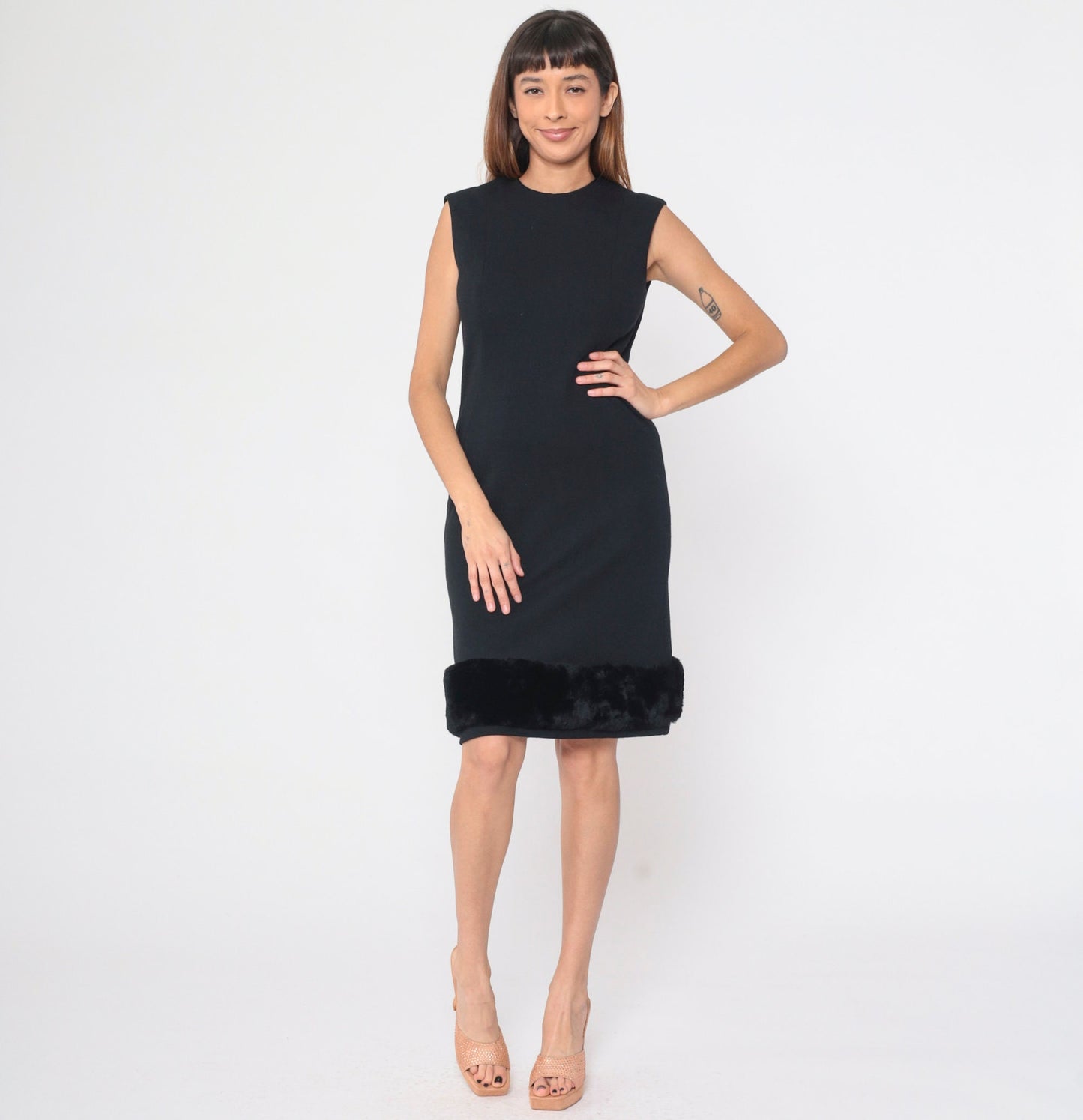 60s Miss Jean Black Wool Shift Dress Faux Fur Trim Mini Sleeveless Small