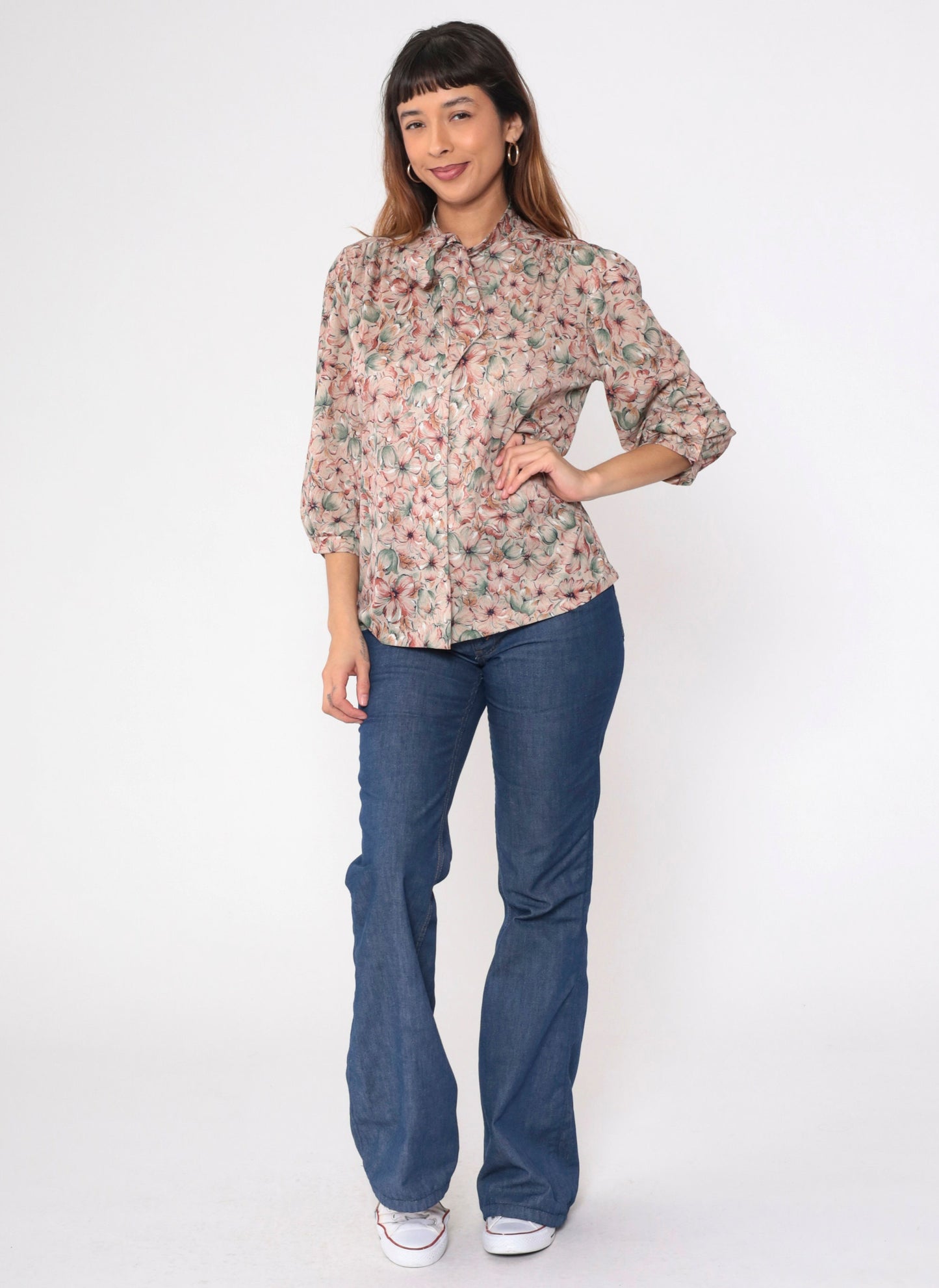 70s Floral Ascot Blouse with 3/4 Puff Sleeves Button-Up Medium