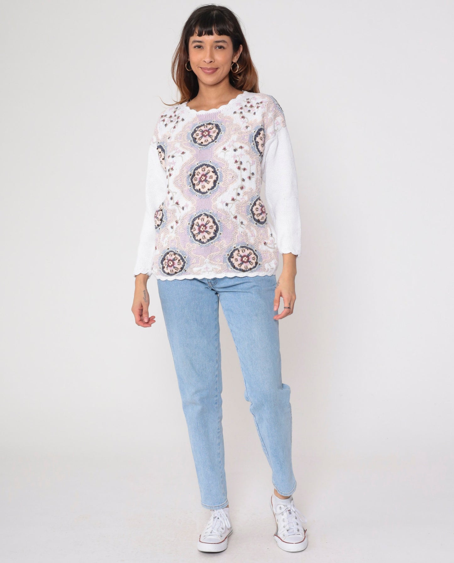 90s Floral Knit Sweater White Embroidered Glitter Scalloped Pullover Small