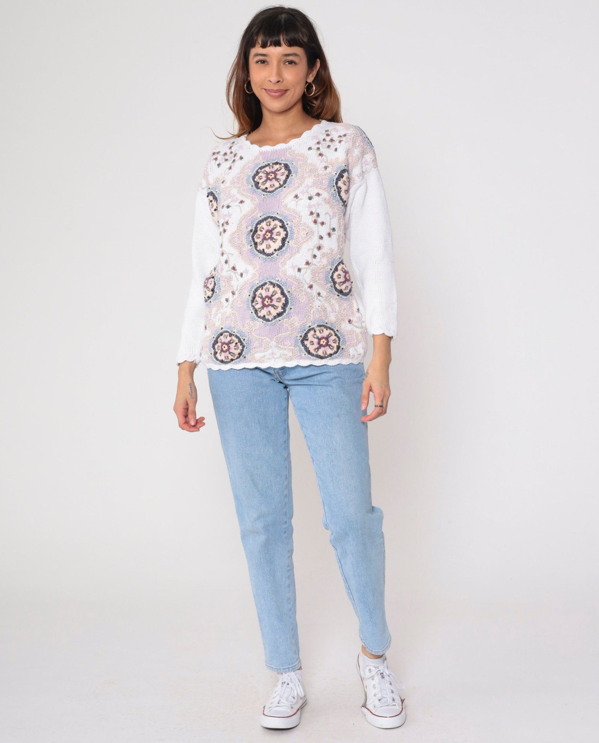 90s Floral Knit Sweater White Embroidered Glitter Scalloped Pullover Small