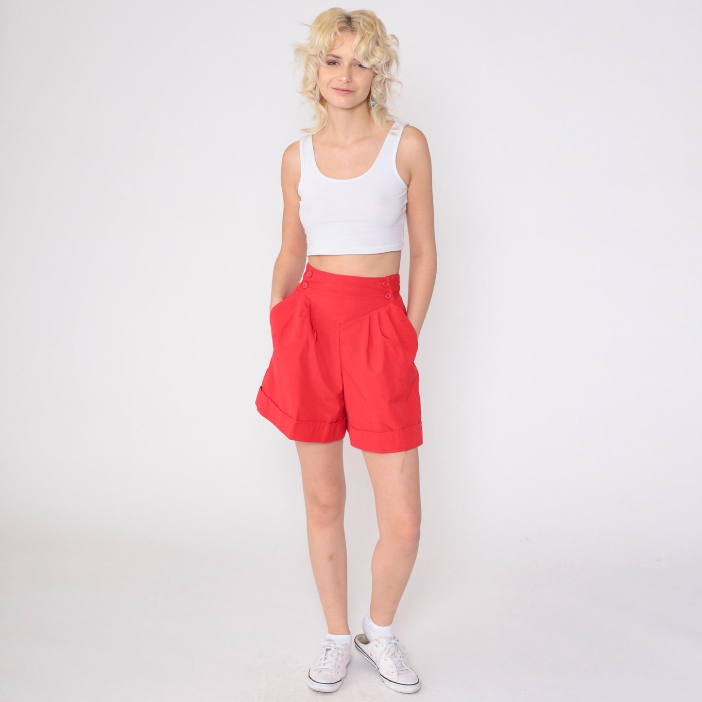 80s Red Pleated High-Waisted Shorts Paper Bag Yoke Button Side Small