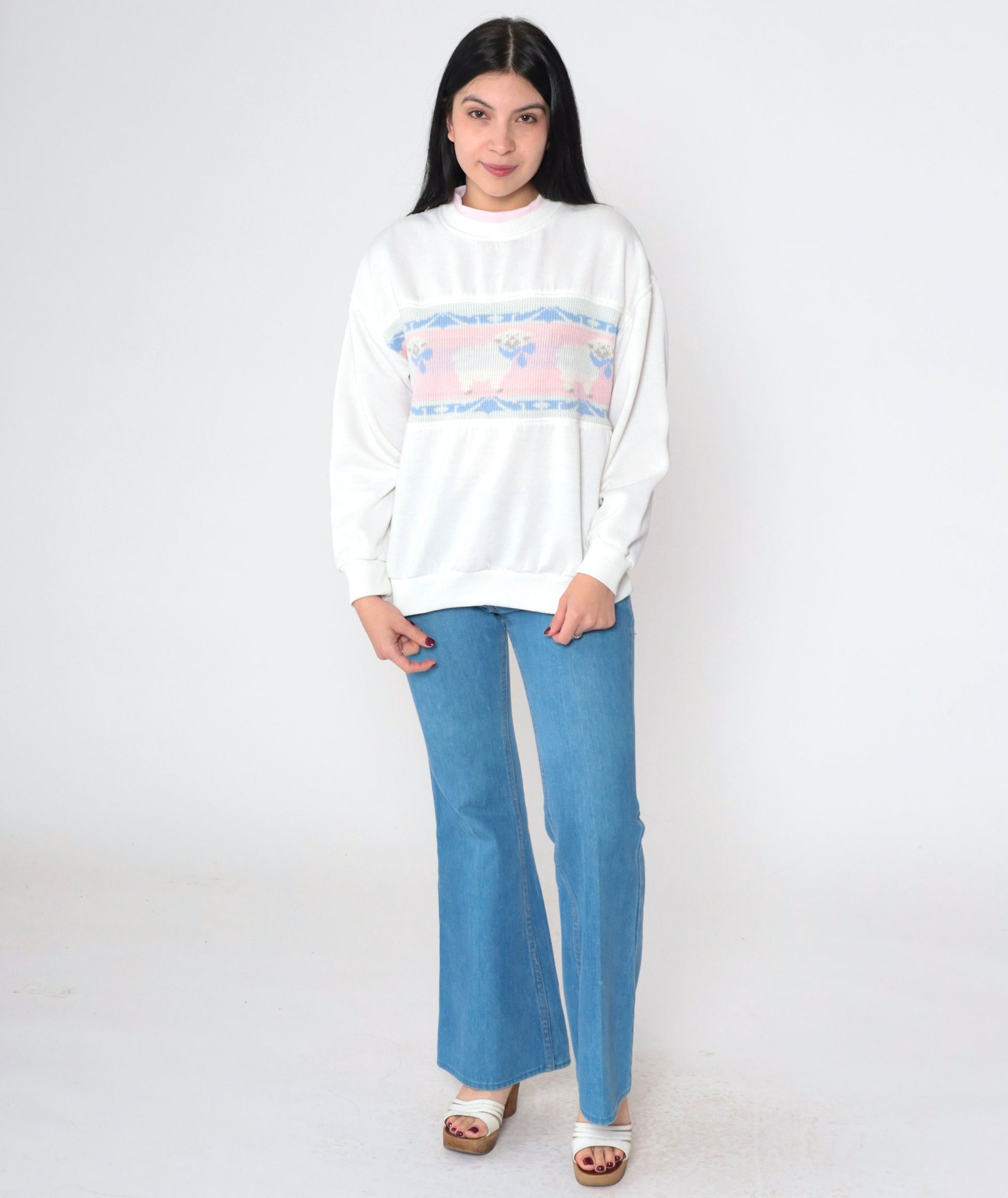 90s Sheep Graphic Sweatshirt White Ribbed Knit Crewneck Medium M