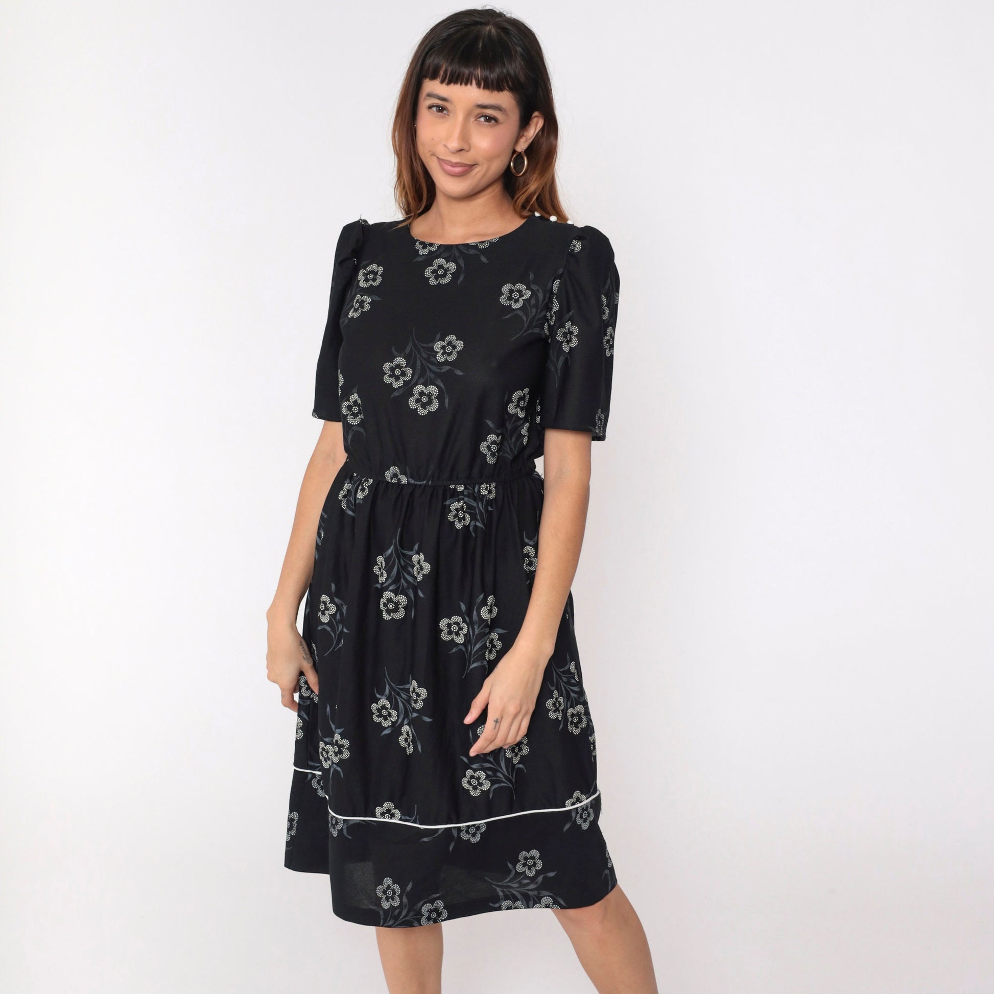 80s Black Floral Midi Dress Puff Sleeve High Waist Button Shoulder Medium