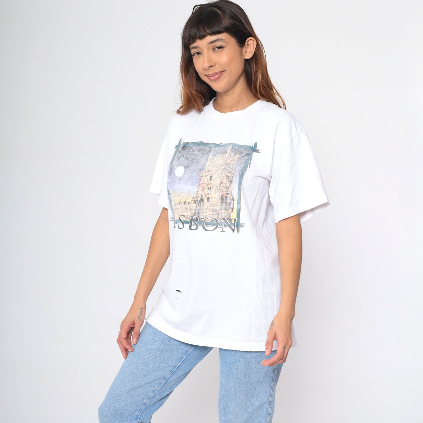 90s Lisbon Belém Tower Portugal Graphic T-Shirt White Distressed Large