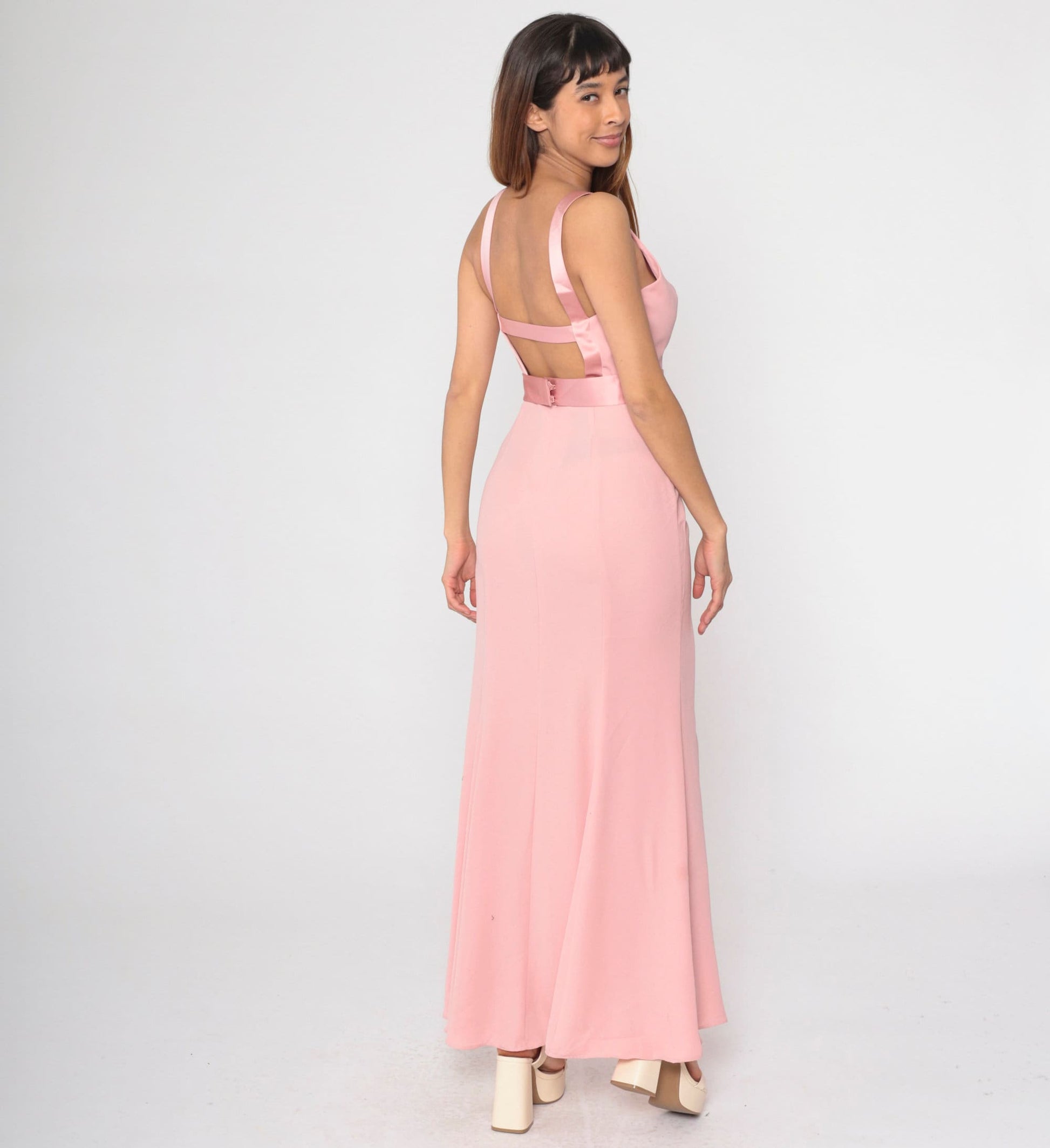 90s Vera Wang Baby Pink Maxi Dress Sleeveless V-Neck Open Back Small 6