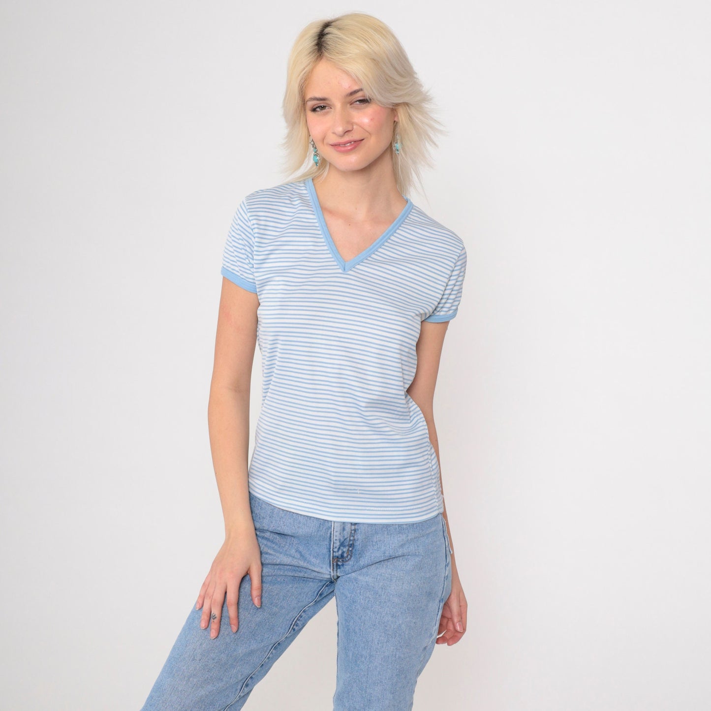80s Blue White Striped V-Neck T-Shirt Single Stitch Ringer Tee Small