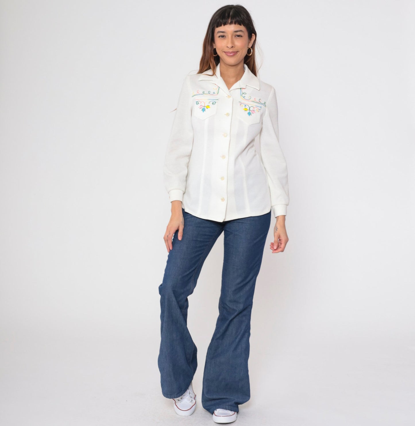 70s Floral Embroidered White Button-Up Blouse Long Sleeve Small