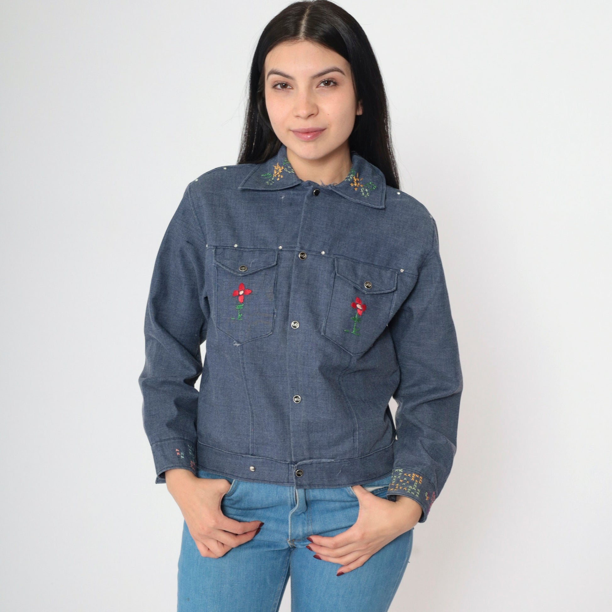 70s Chambray Jacket Floral Embroidered Hand Painted Sun Denim Trucker Small
