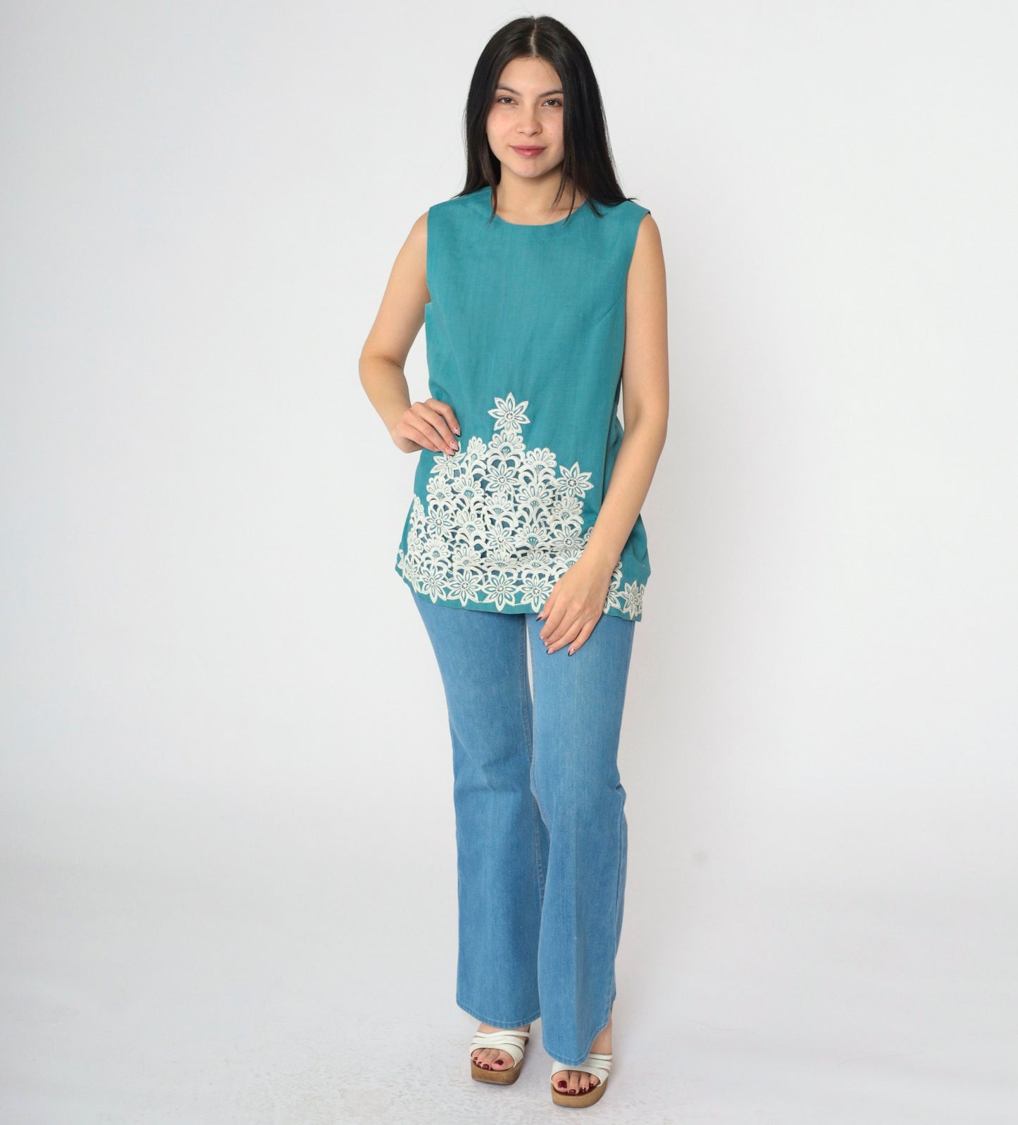 60s Teal Sleeveless Top White Floral Embroidery Round Neck Small S