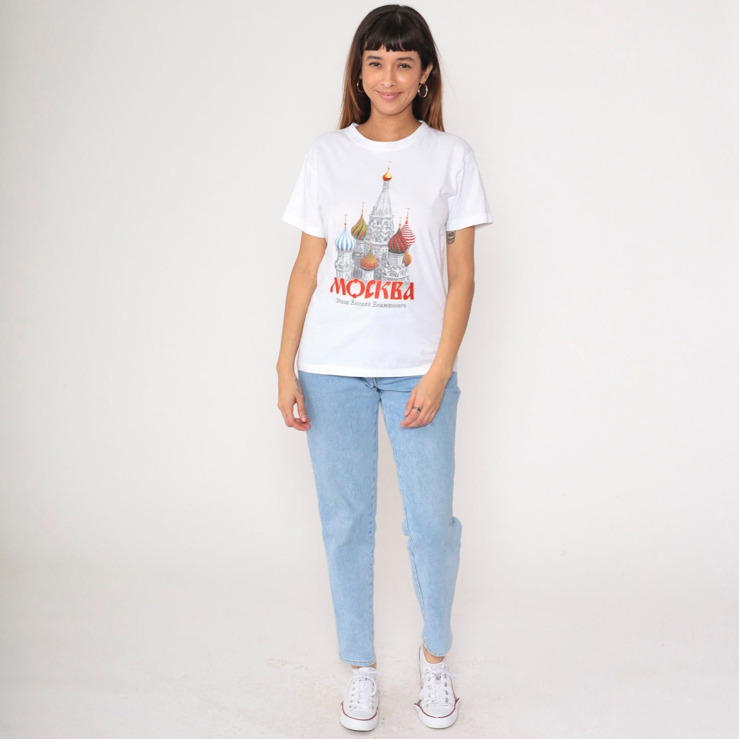 00s Moscow Russia St. Basil's Cathedral Graphic T-Shirt White Small