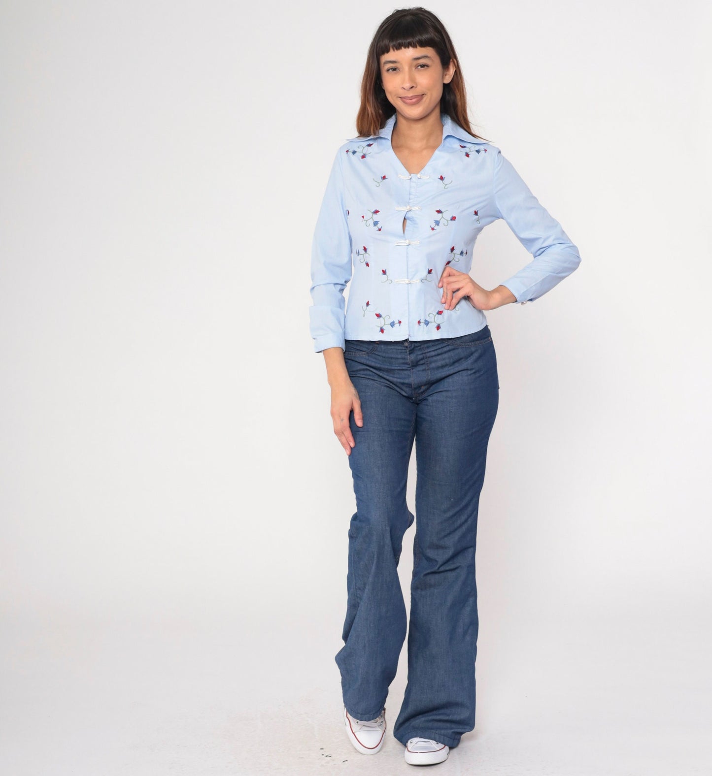 90s Light Blue Floral Embroidered Button-Up Blouse Chinese Knot Long Sleeve Small S