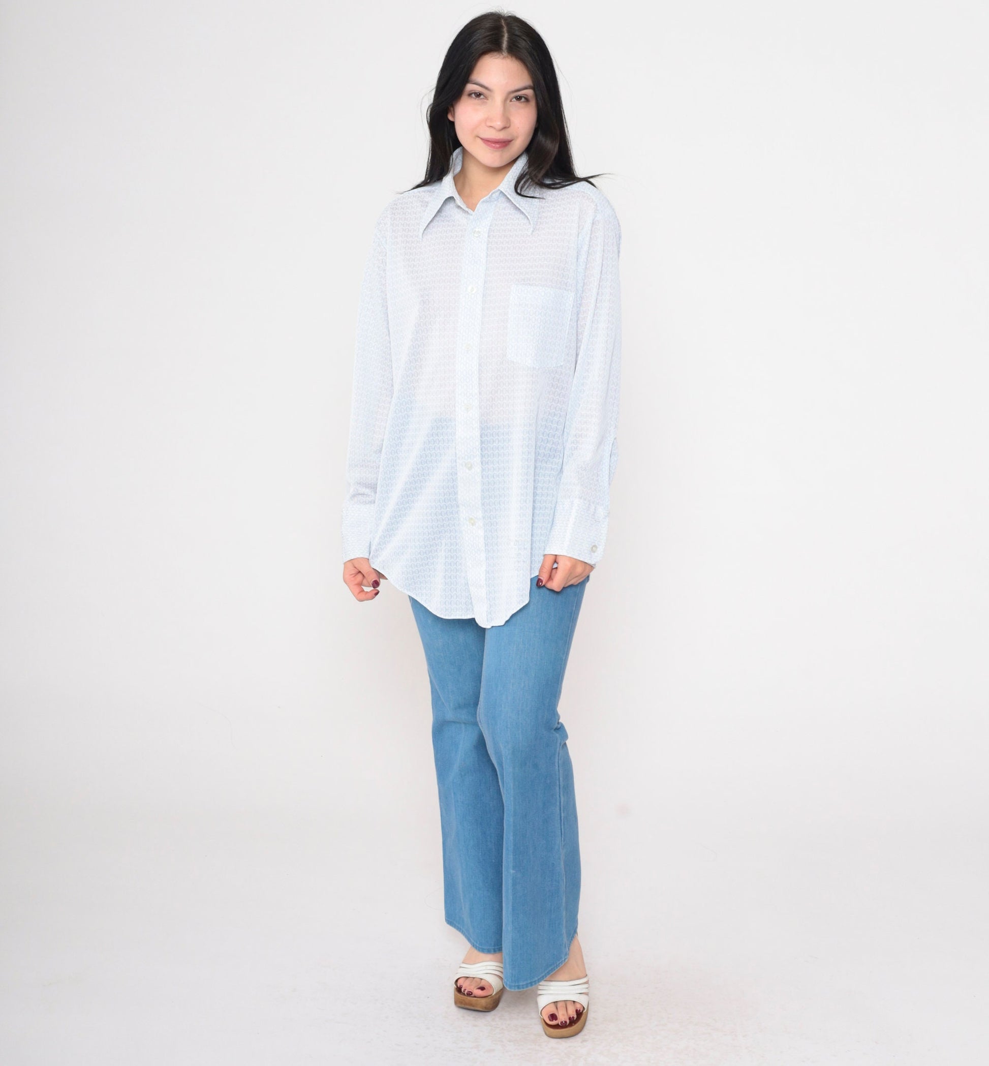70s Sears Geometric Print Button Up Shirt White Blue Dagger Collar Large