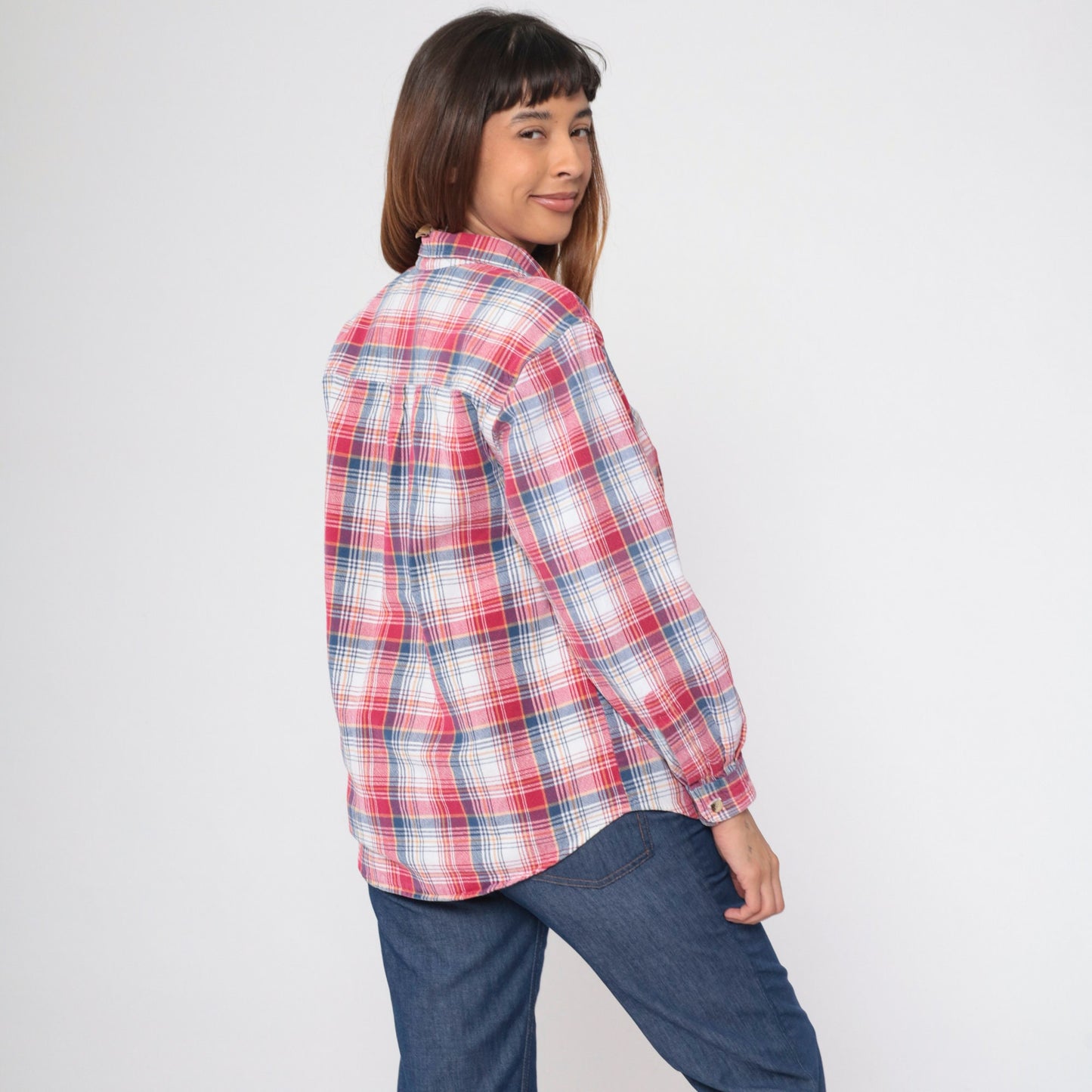 90s Plaid Button Up Shirt Red White Blue Checkered Long Sleeve Medium