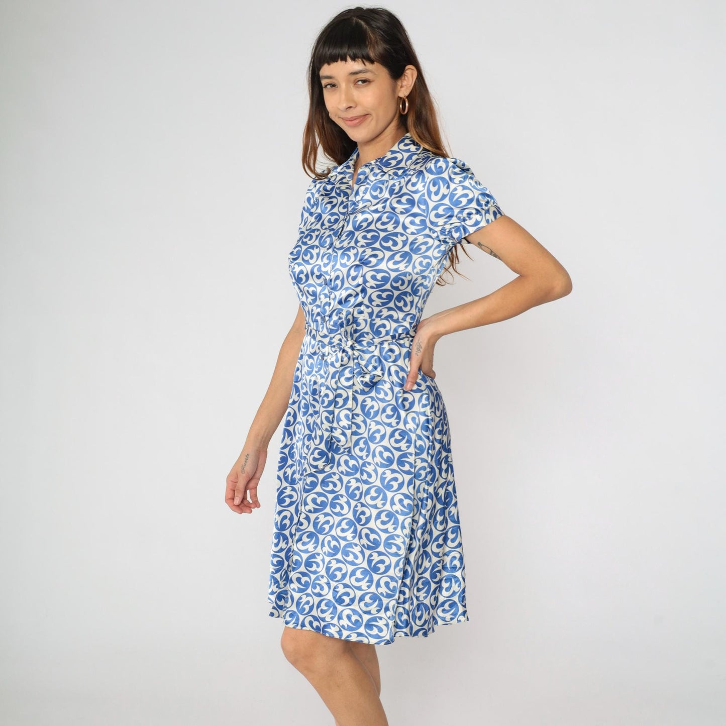 80s JG Hook Blue White Geometric Midi Shirt Dress Puff Sleeve Button Front Small