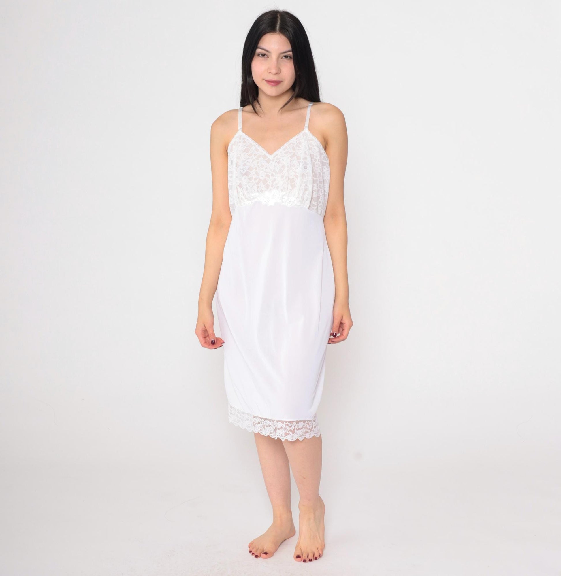 70s White Lace Slip Dress Midi V-Neck Spaghetti Strap Nightgown Medium
