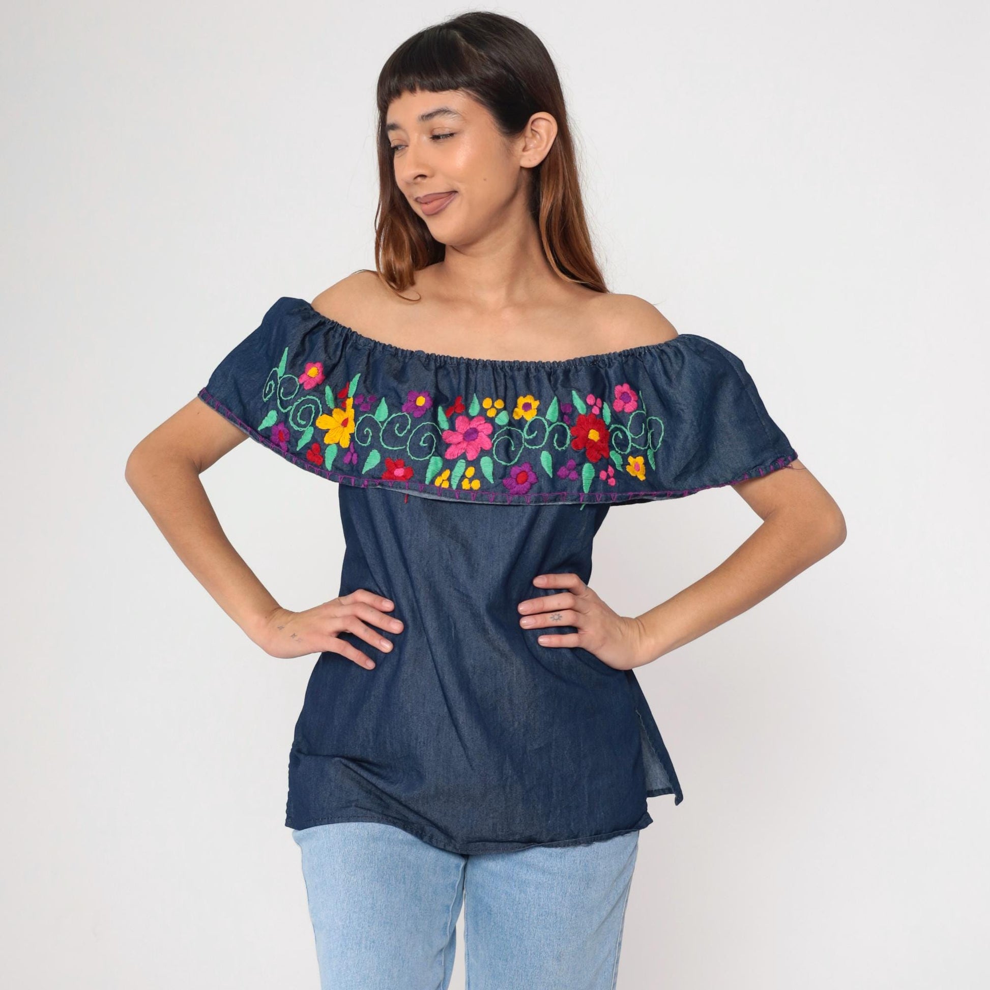 90s Mexican Chambray Blouse Embroidered Floral Elastic Neckline Tunic Medium