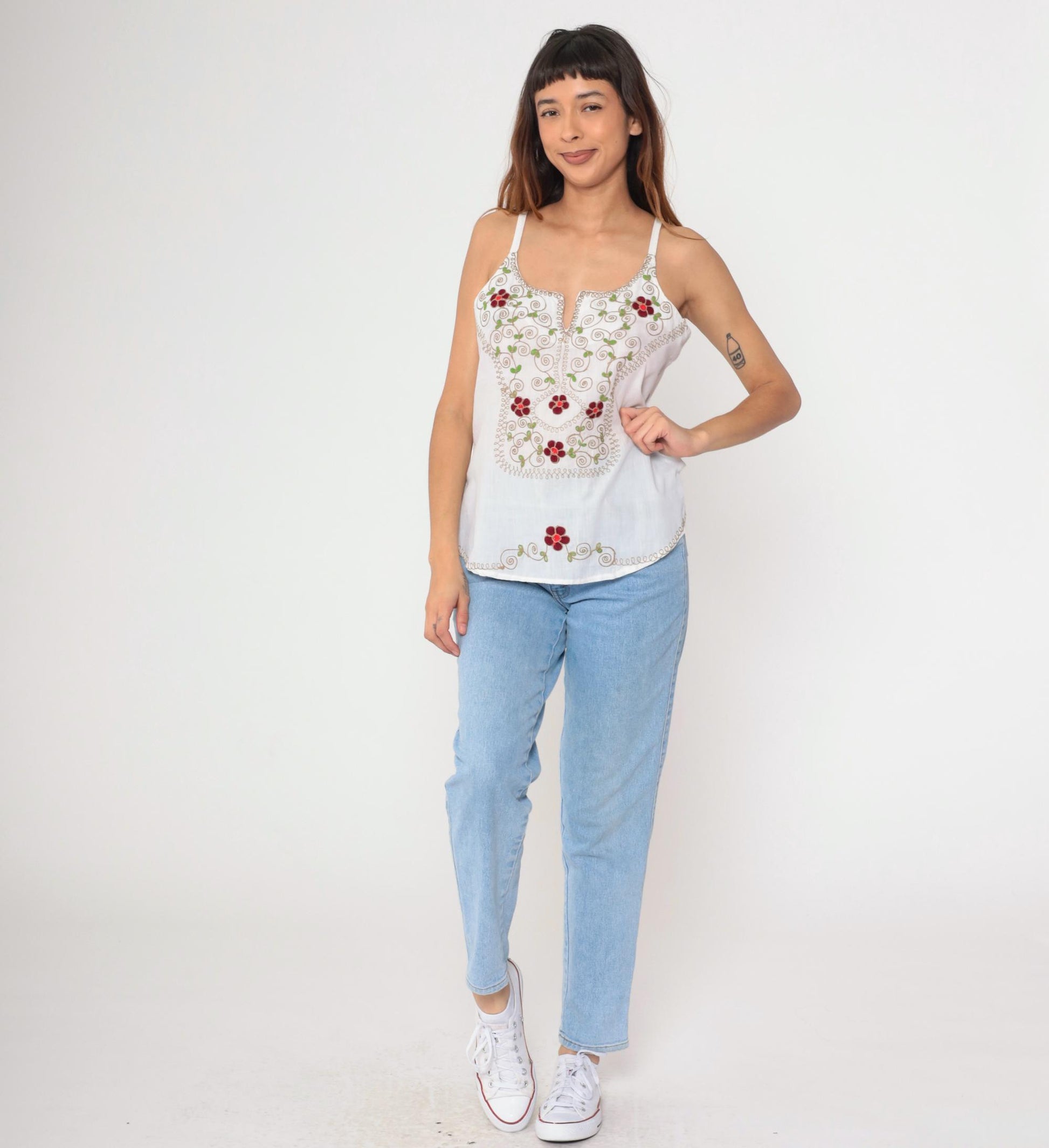 90s White Floral Embroidered Tank Top Spaghetti Strap Split Neck Small Medium