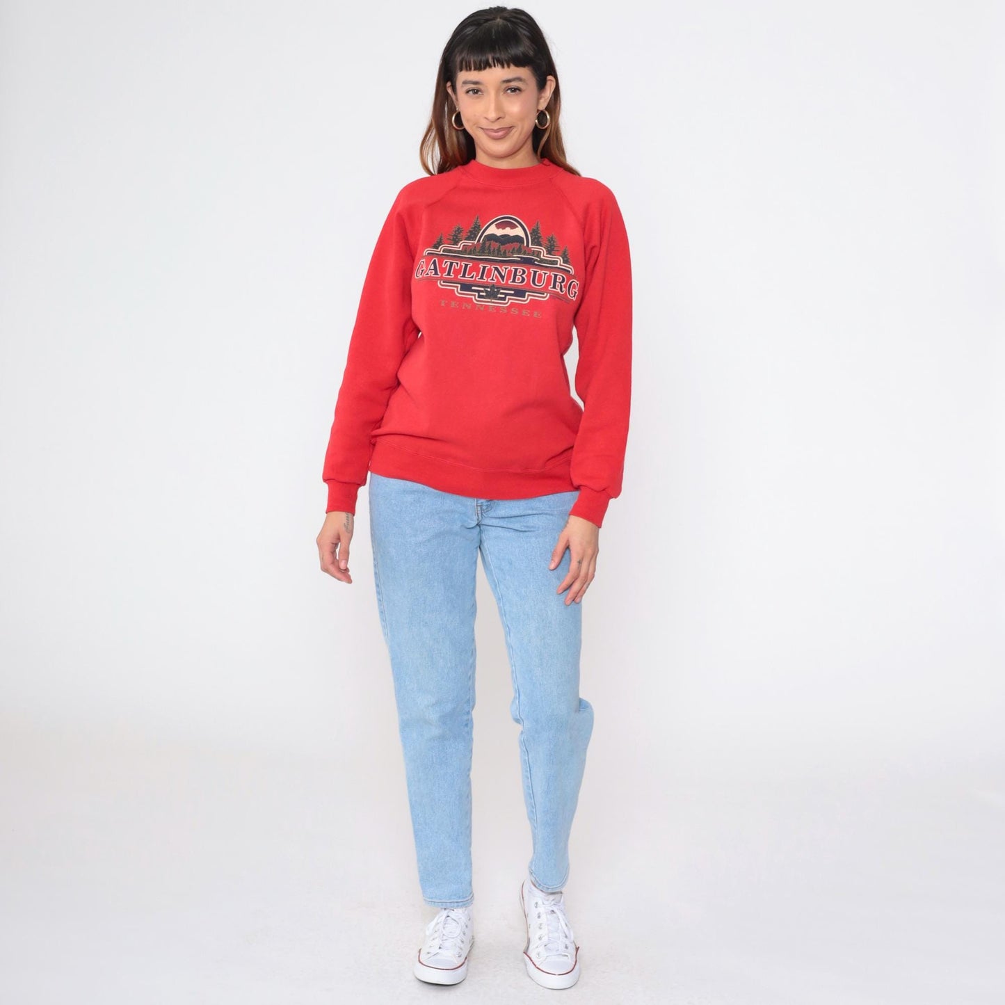 90s Gatlinburg Tennessee Sweatshirt Red Crewneck Great Smoky Mountains Graphic Medium